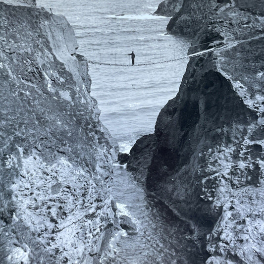 Antique 1920s Man Balancing On Rope Bridge Ireland Stereoview Photo Card V3591