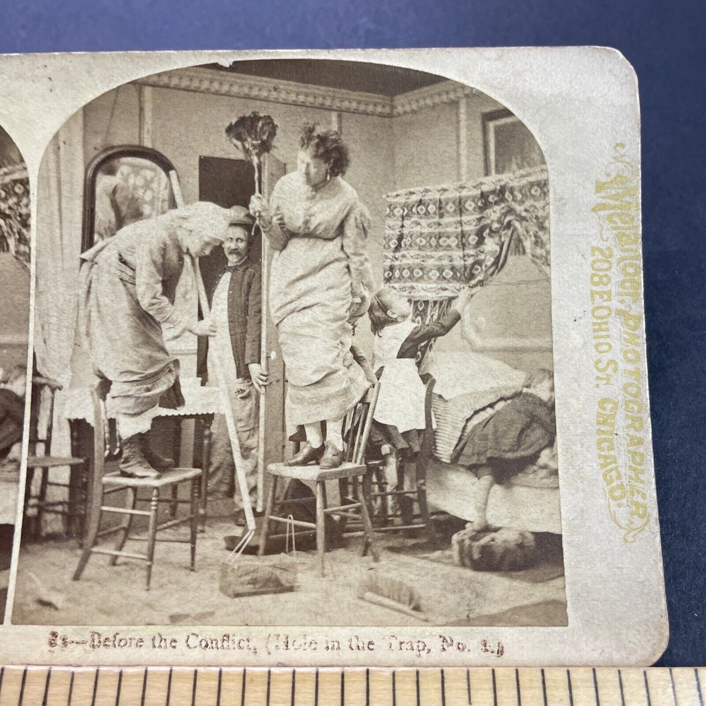 Antique 1870s Women Catch A Rat In A Trap Stereoview Photo Card P3532