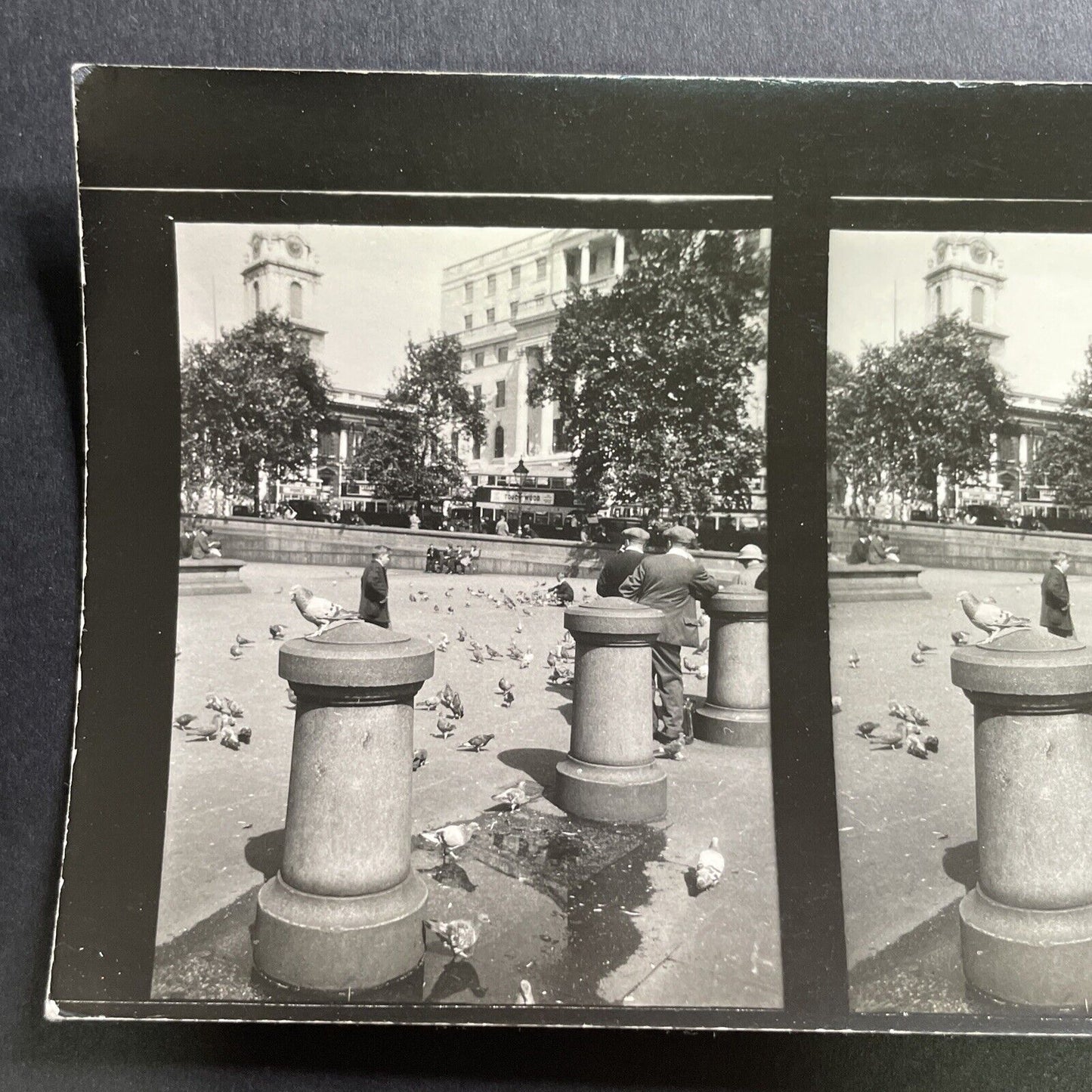 Antique 1934 Trafalgar Square Postcard Stereoview Photo Card P1570