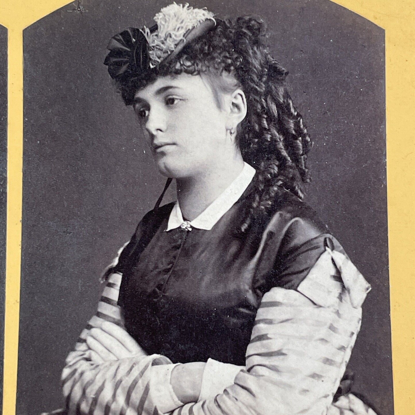 Beautiful French Woman Traditional Clothing Stereoview Antique c1870 X3214