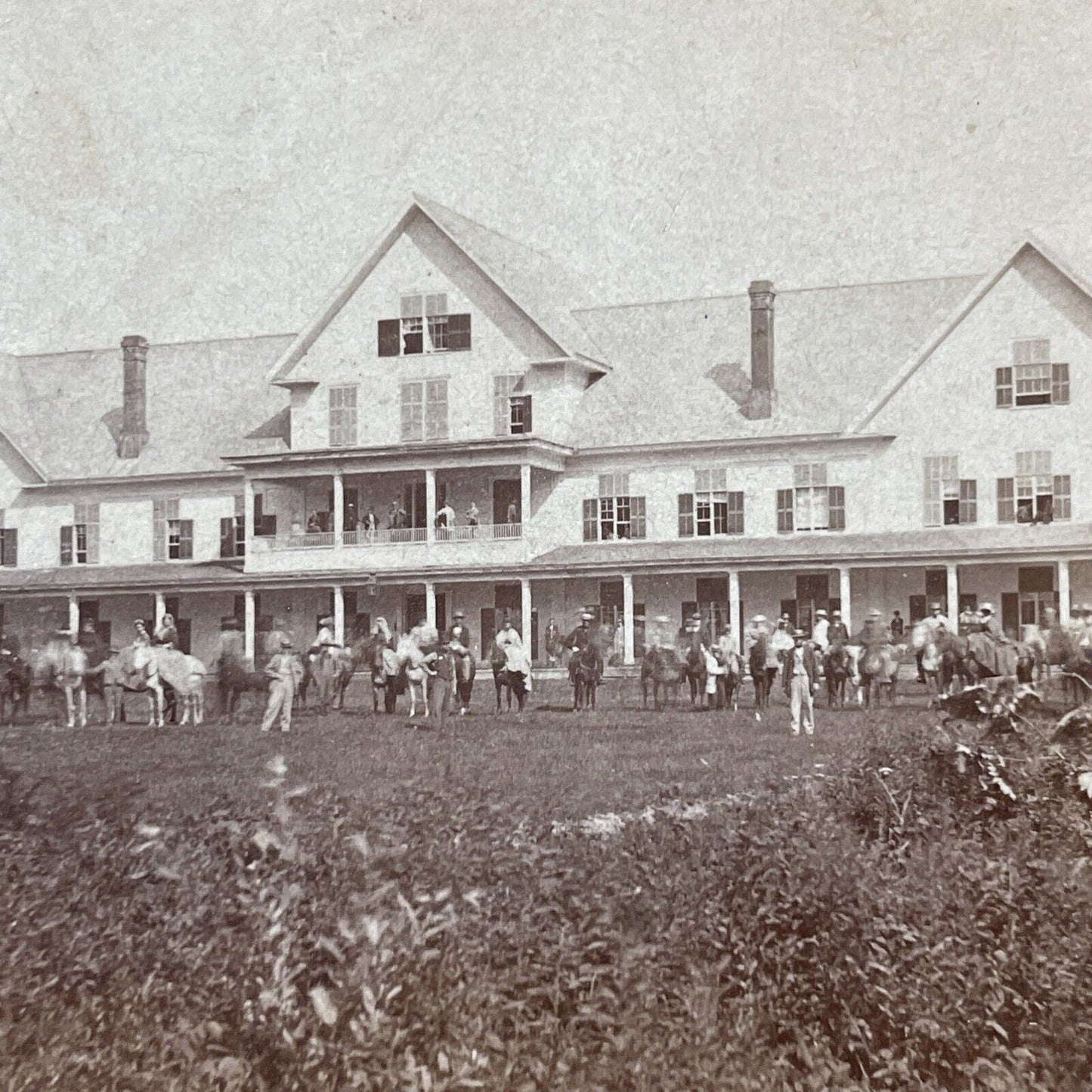 Antique 1870s Crawford House Outdoor Party NH Stereoview Photo Card V1992