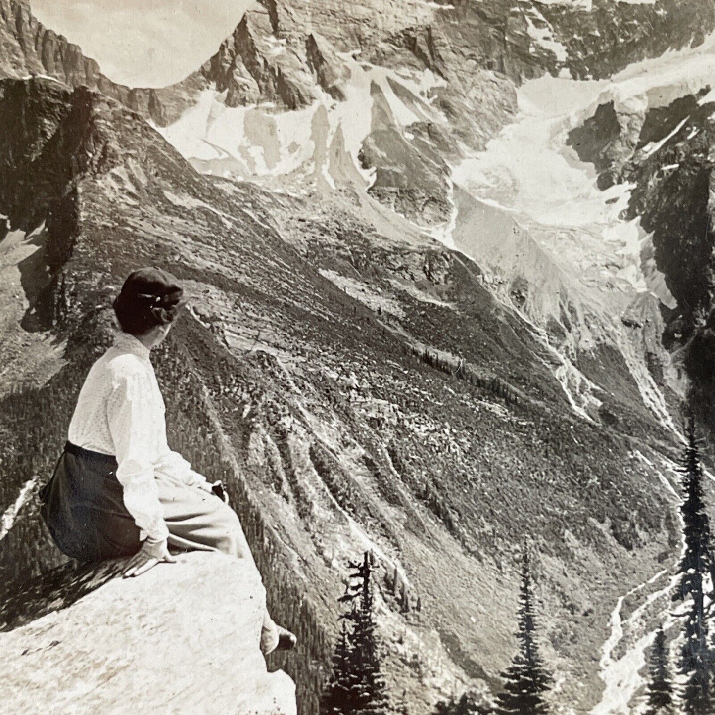 Antique 1910s Woman Tempts Fate Cliff Edge BC Canada Stereoview Photo Card P3192