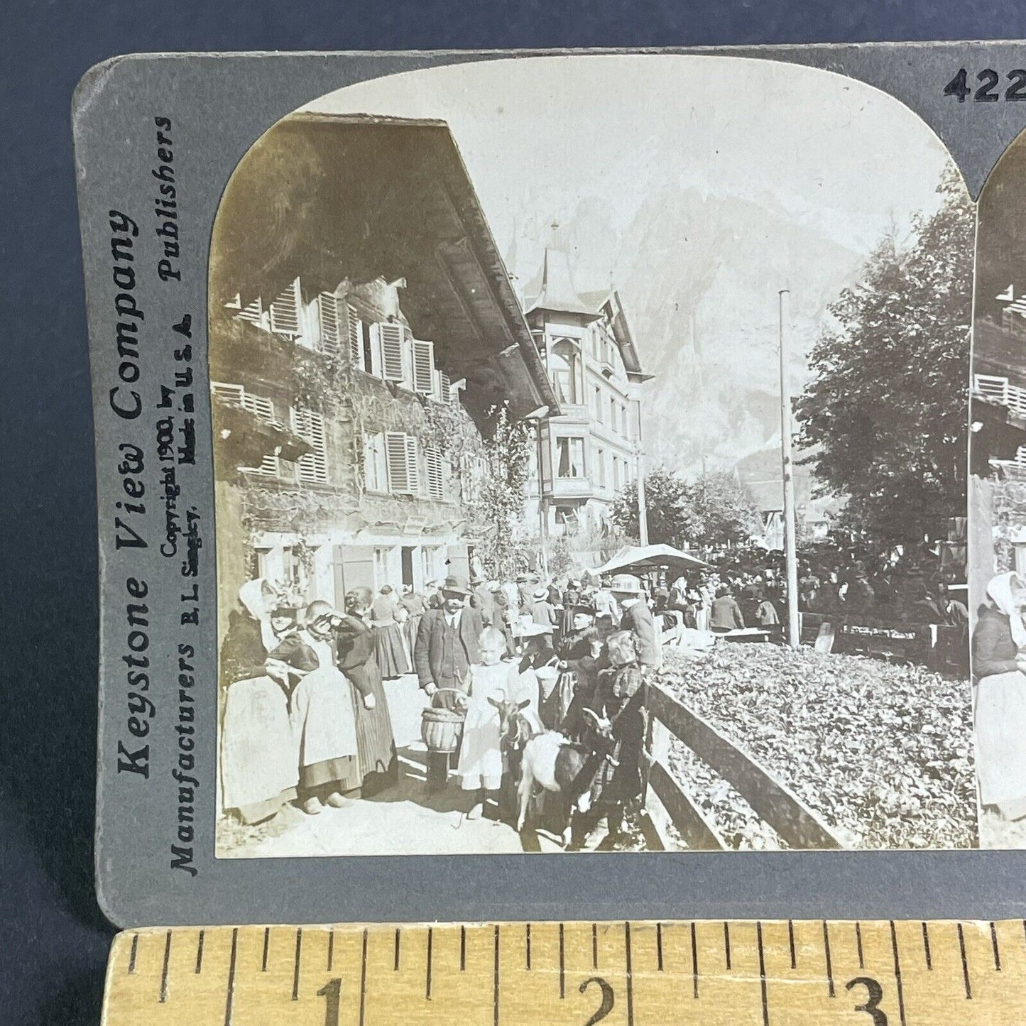 Antique 1900 Grindelwald Street Market Switzerland Stereoview Photo Card P2211