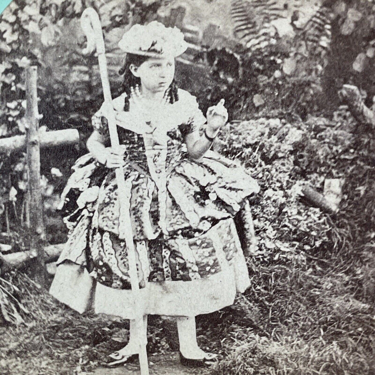 Little Bo Peep In The Garden Stereoview London England Antique c1855 X3657