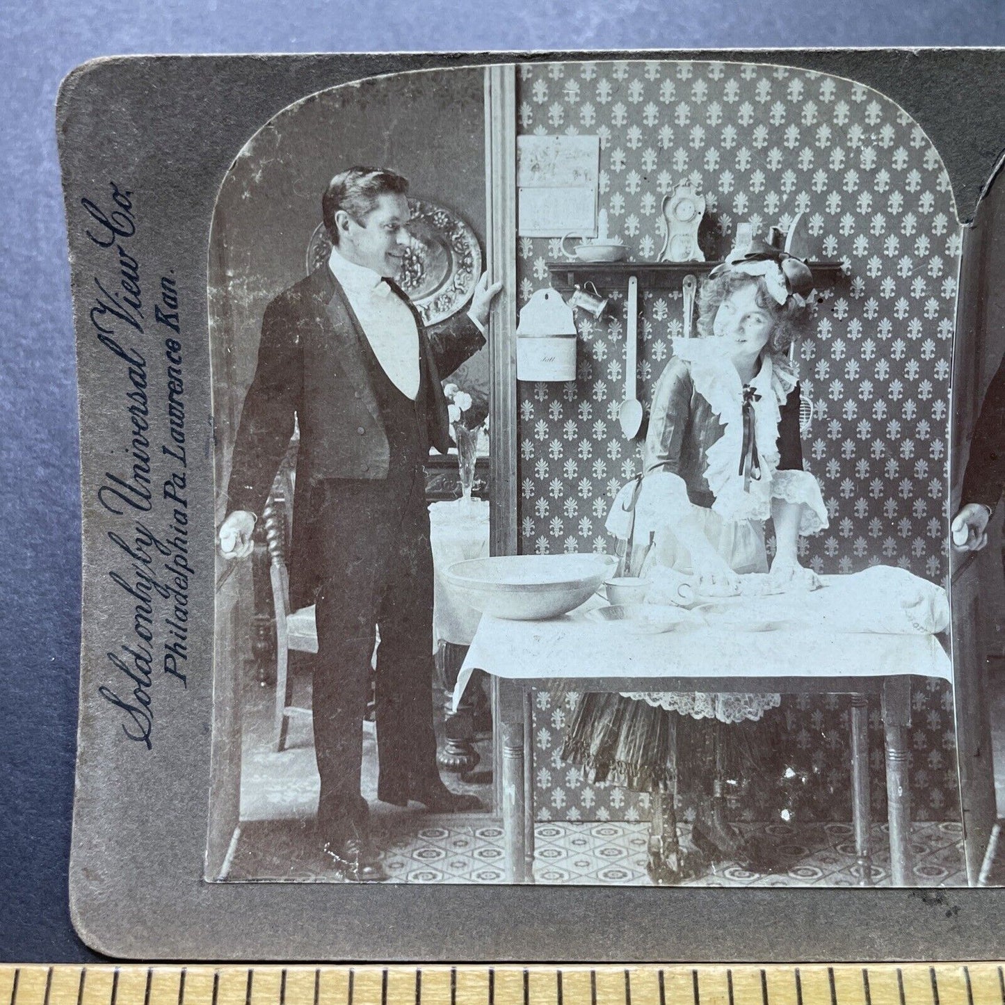 Antique 1902 Man Flirts With French Maid Cook Stereoview Photo Card P1981