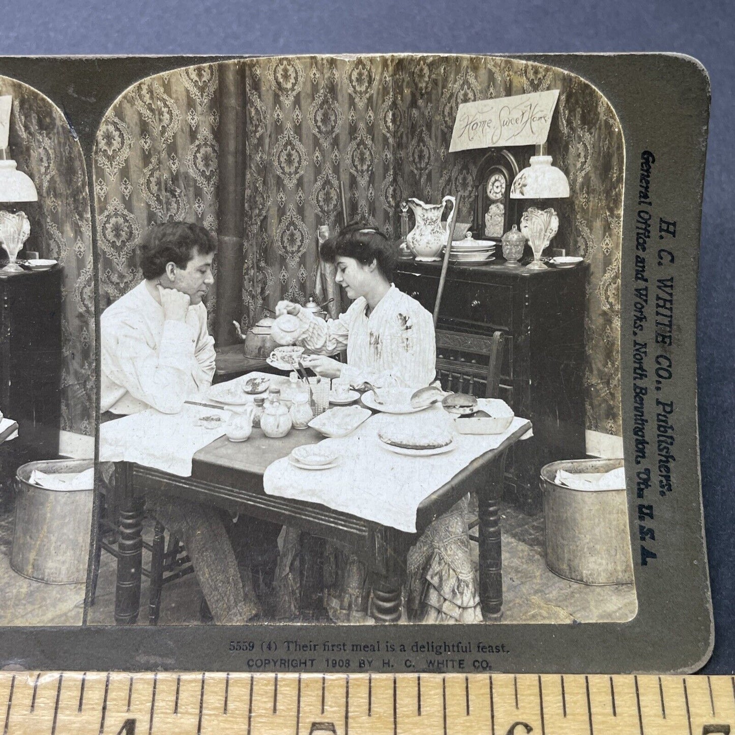 Antique 1903 Man And Woman Eat Hamburgers Stereoview Photo Card P2705