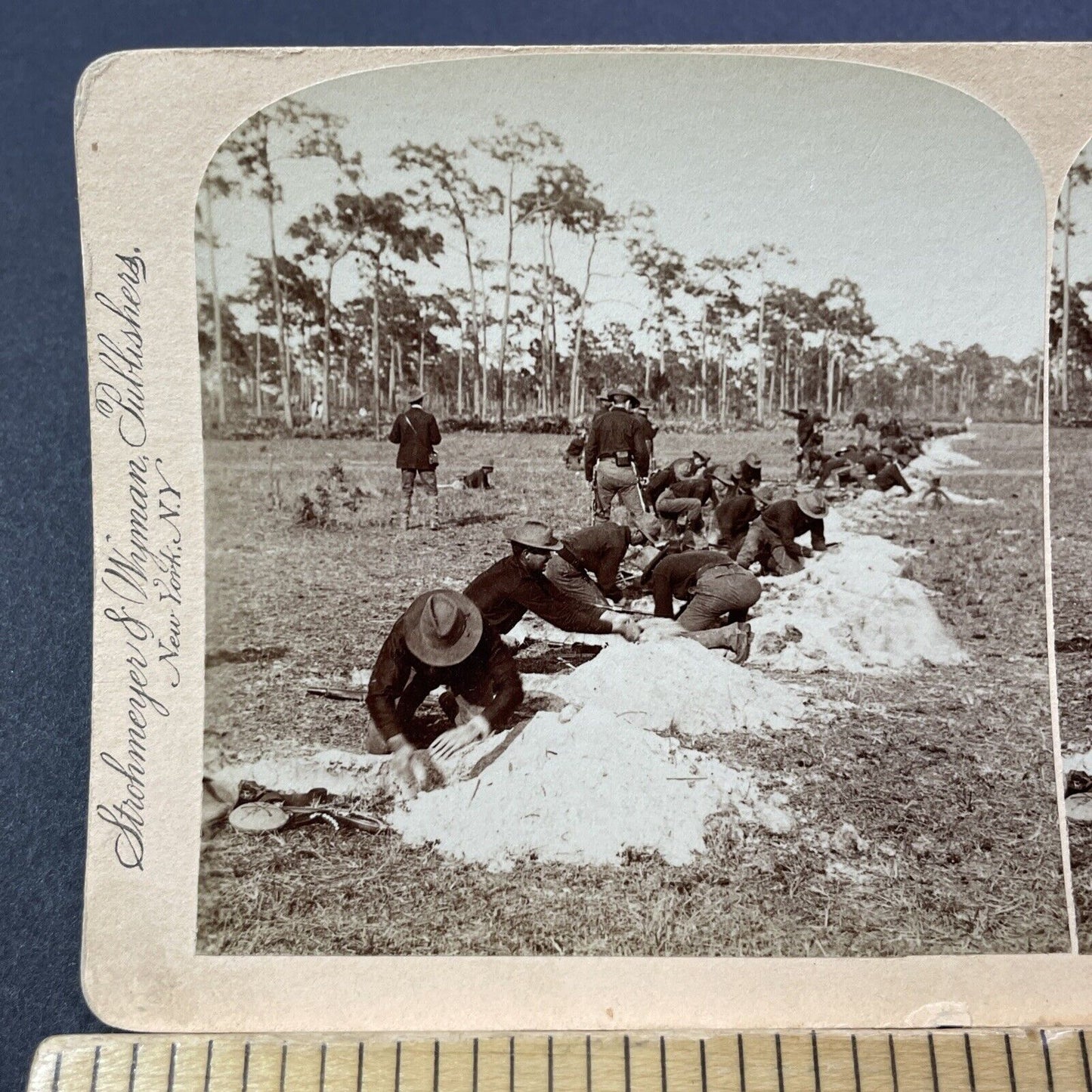 Antique 1898 US Army Troops Digging Trenches Stereoview Photo Card V3283