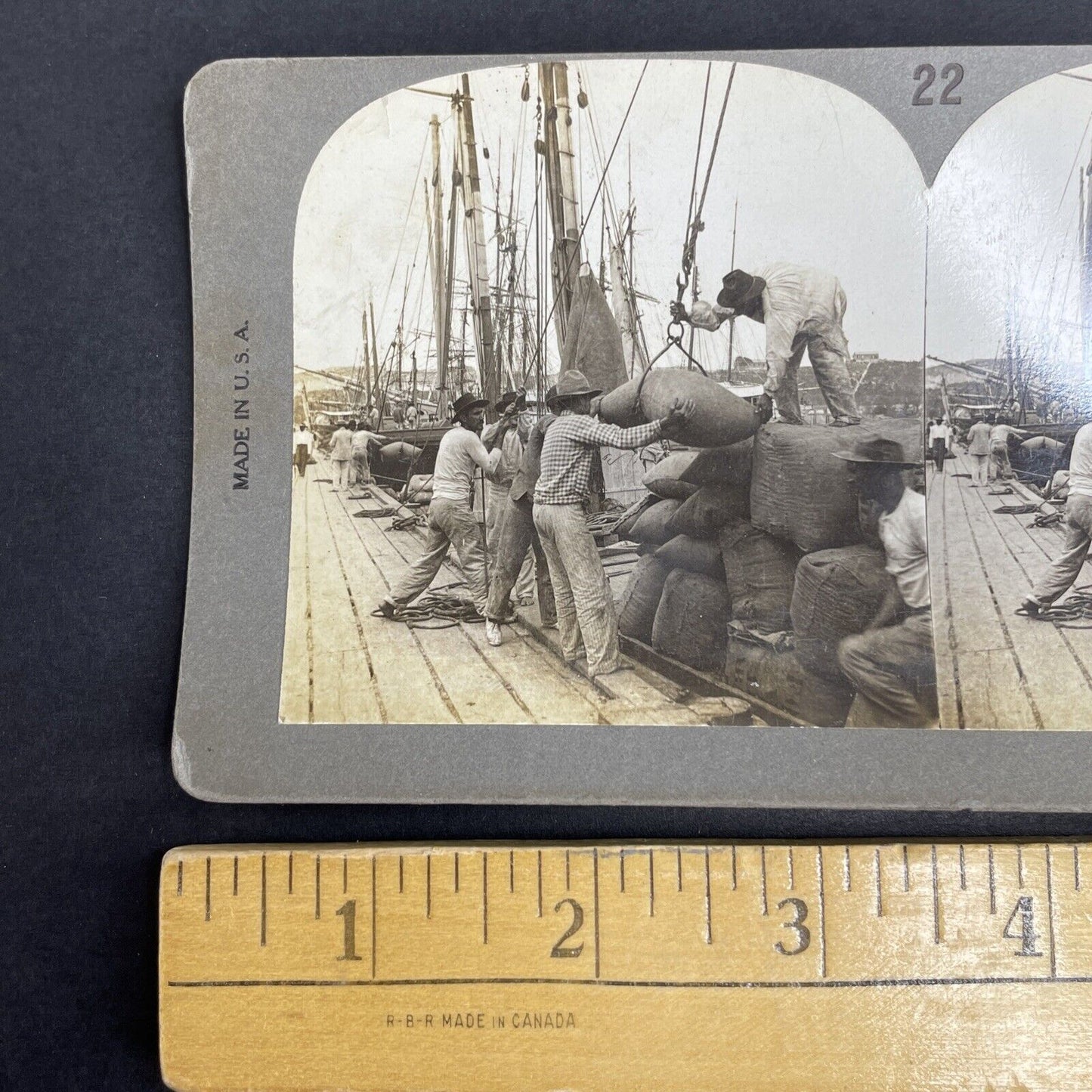 Antique 1880s Men Loading Grains Onto Merchant Vessel Stereoview Photo Card P944