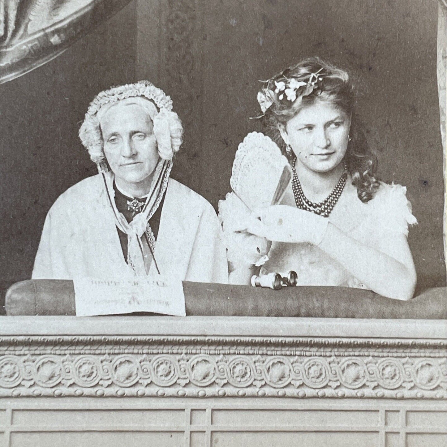 Beautiful German Women At The Opera Stereoview Antique c1870 X3211