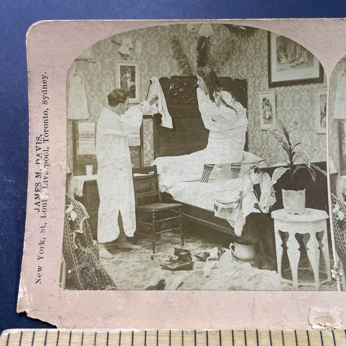 Antique 1897 Man Catches Mouse In Bed Bedroom Stereoview Photo Card P3959