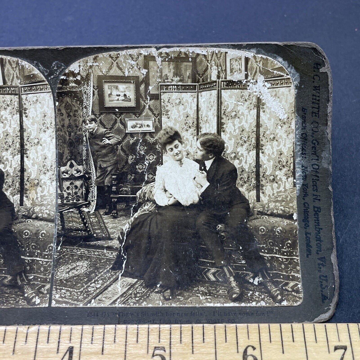 Antique 1903 Man Seduces Woman In Parlor Stereoview Photo Card P2662