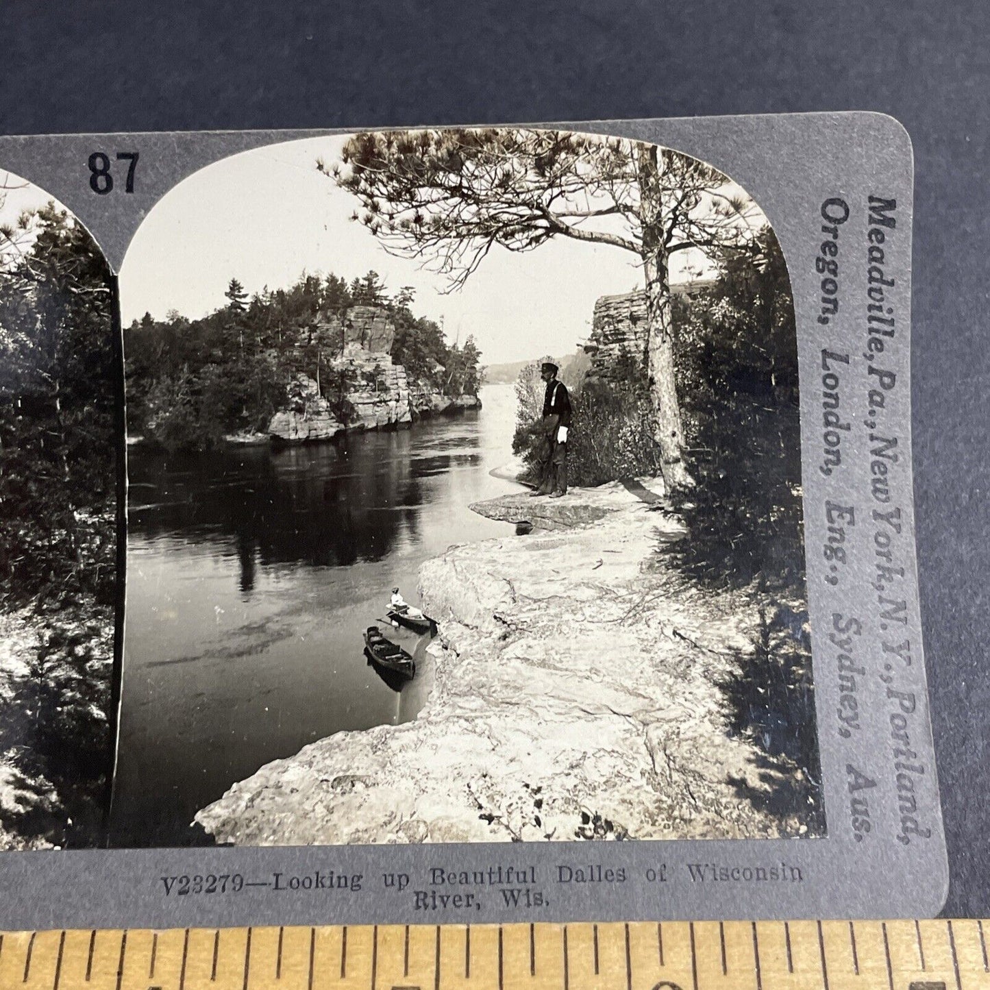 Antique 1910s Man Stands At Edge Of Cliff Wisconsin Stereoview Photo Card P4857