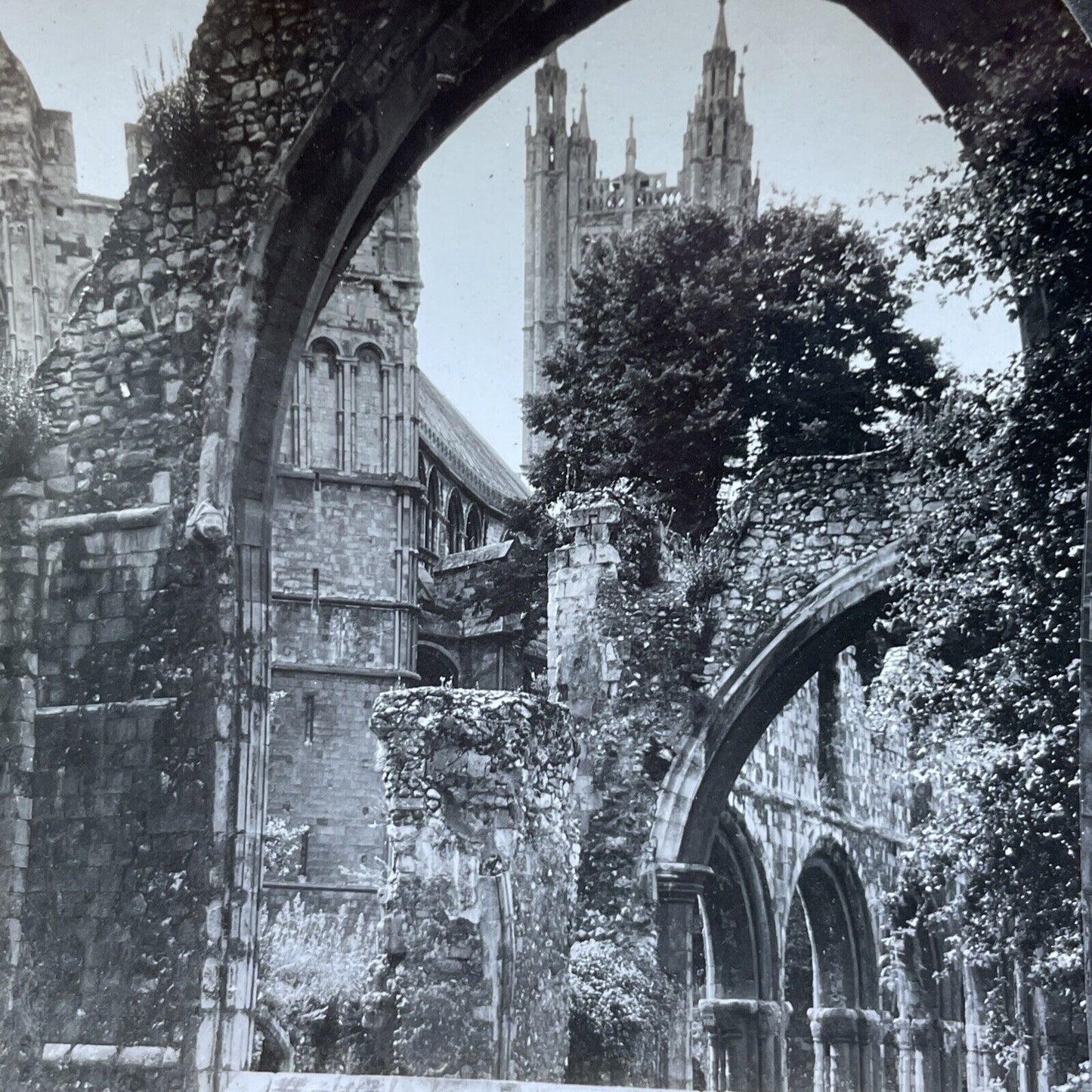 Antique 1920s Canterbury Cathedral Church England Stereoview Photo Card V2954