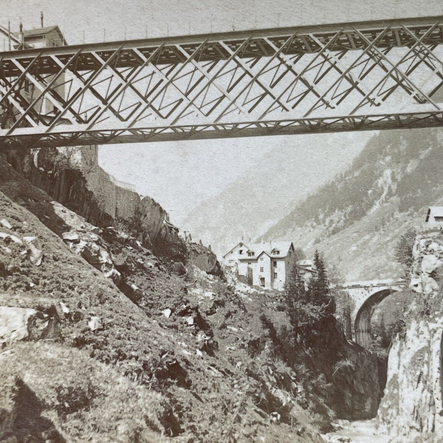 Antique 1885 Goschenen Railroad Bridge Switzerland Stereoview Photo Card P3806