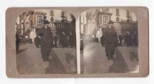 Antique 1910s Man In Front Of 5 Cent Store In Paris, France Stereo Card P262