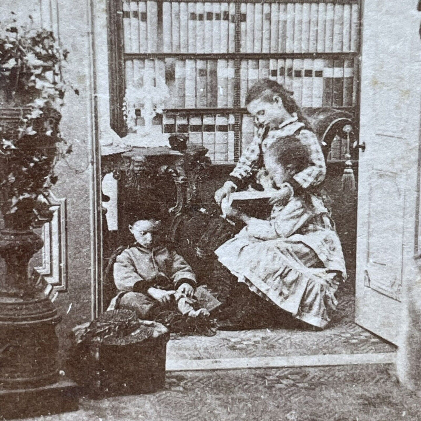 Antique 1890s Children Studying In Wealthy Mansion Stereoview Photo Card P1856