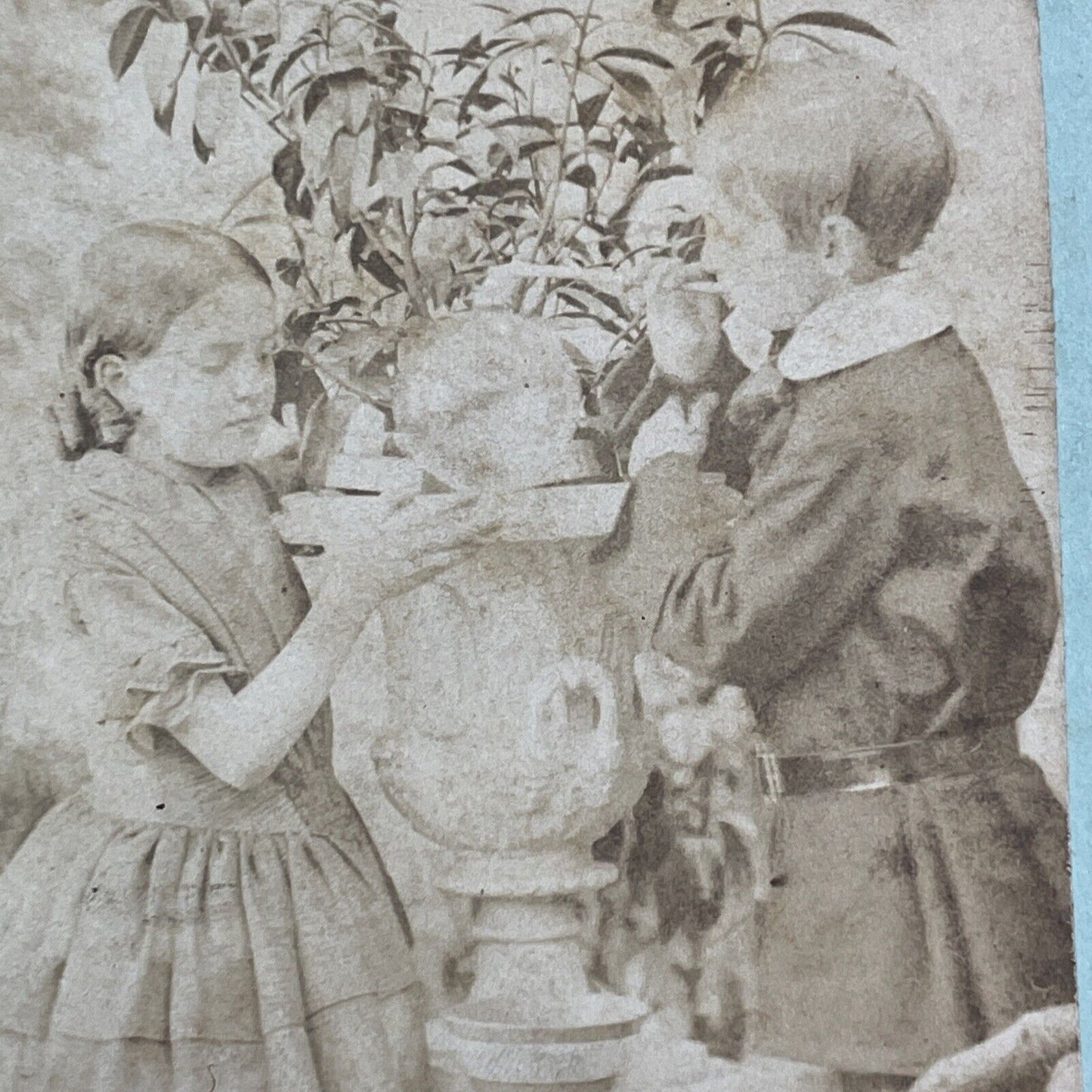 Children Blowing Bubbles Stereoview 54 Cheapside Studio Antique c1858 X3796