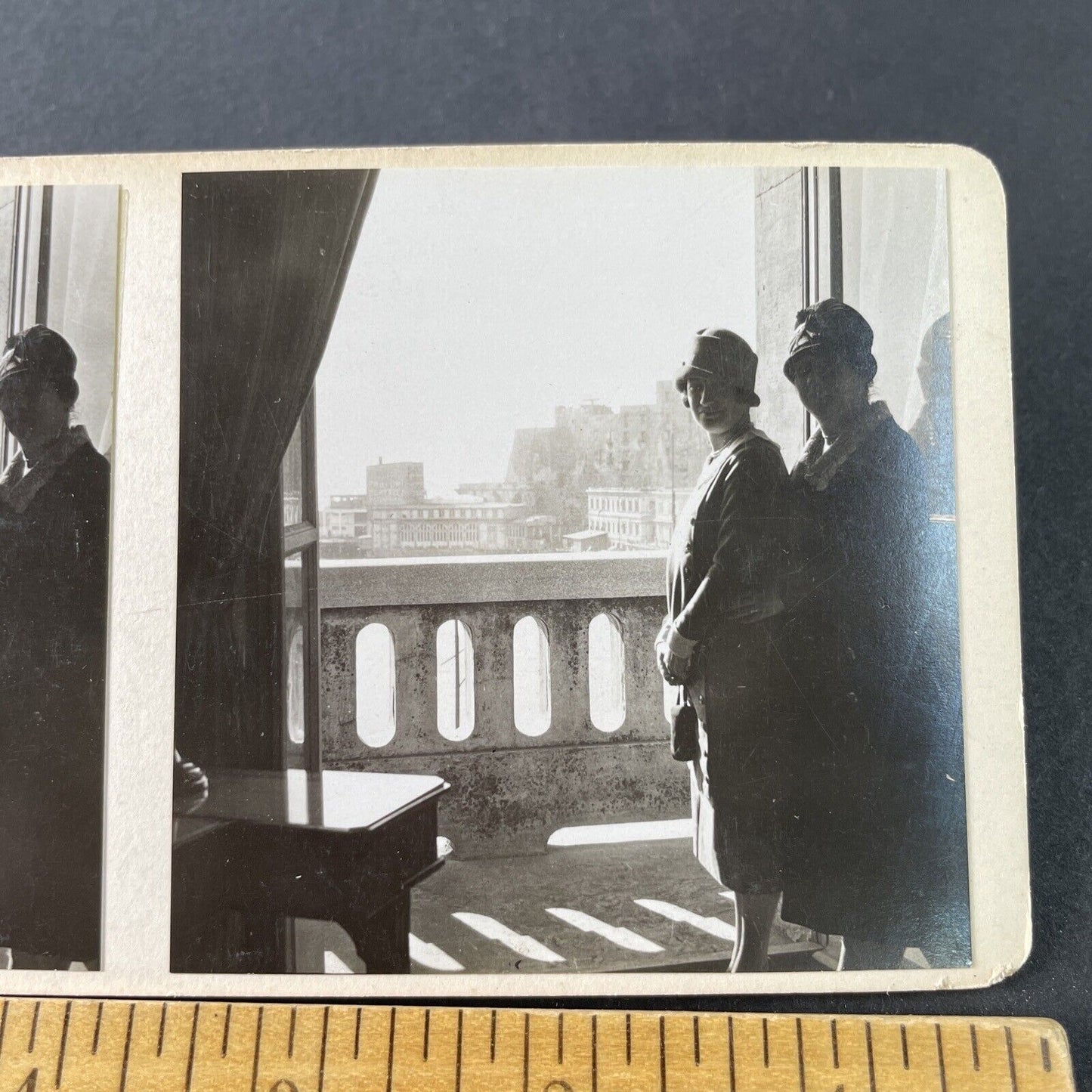 Antique 1925 Wealthy American Girls Balcony Ital OOAK Stereoview Photo Card 3238