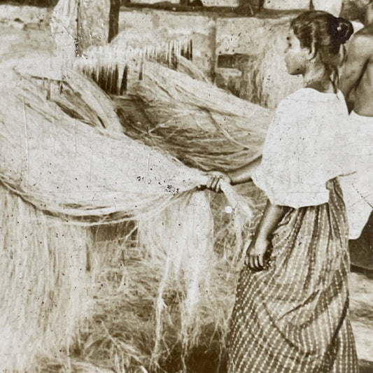 Antique 1906 Pinay Pinoy Woman Weaving Hemp Stereoview Photo Card P4477