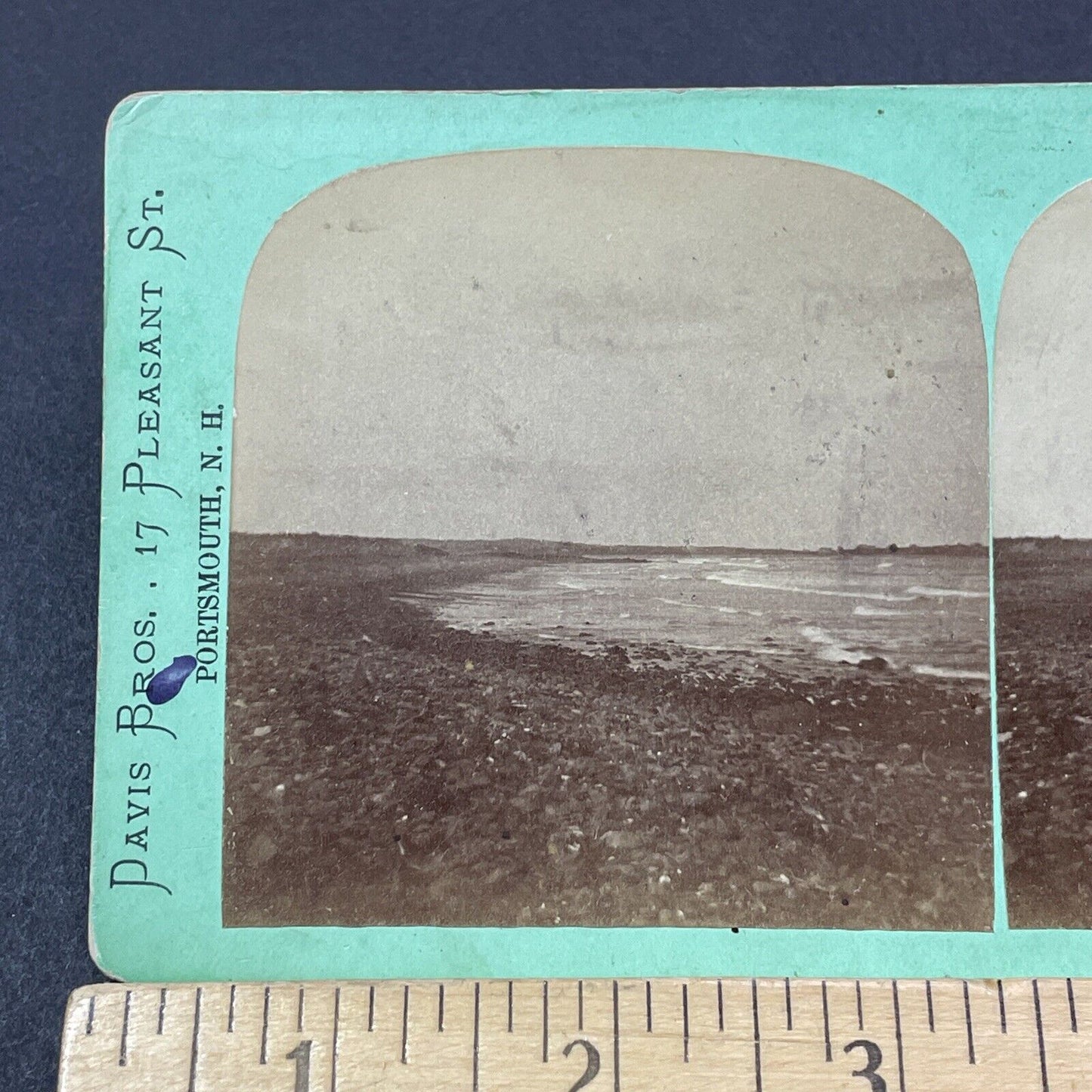 Antique 1860s Sawyer's Beach New Hampshire Stereoview Photo Card V2145