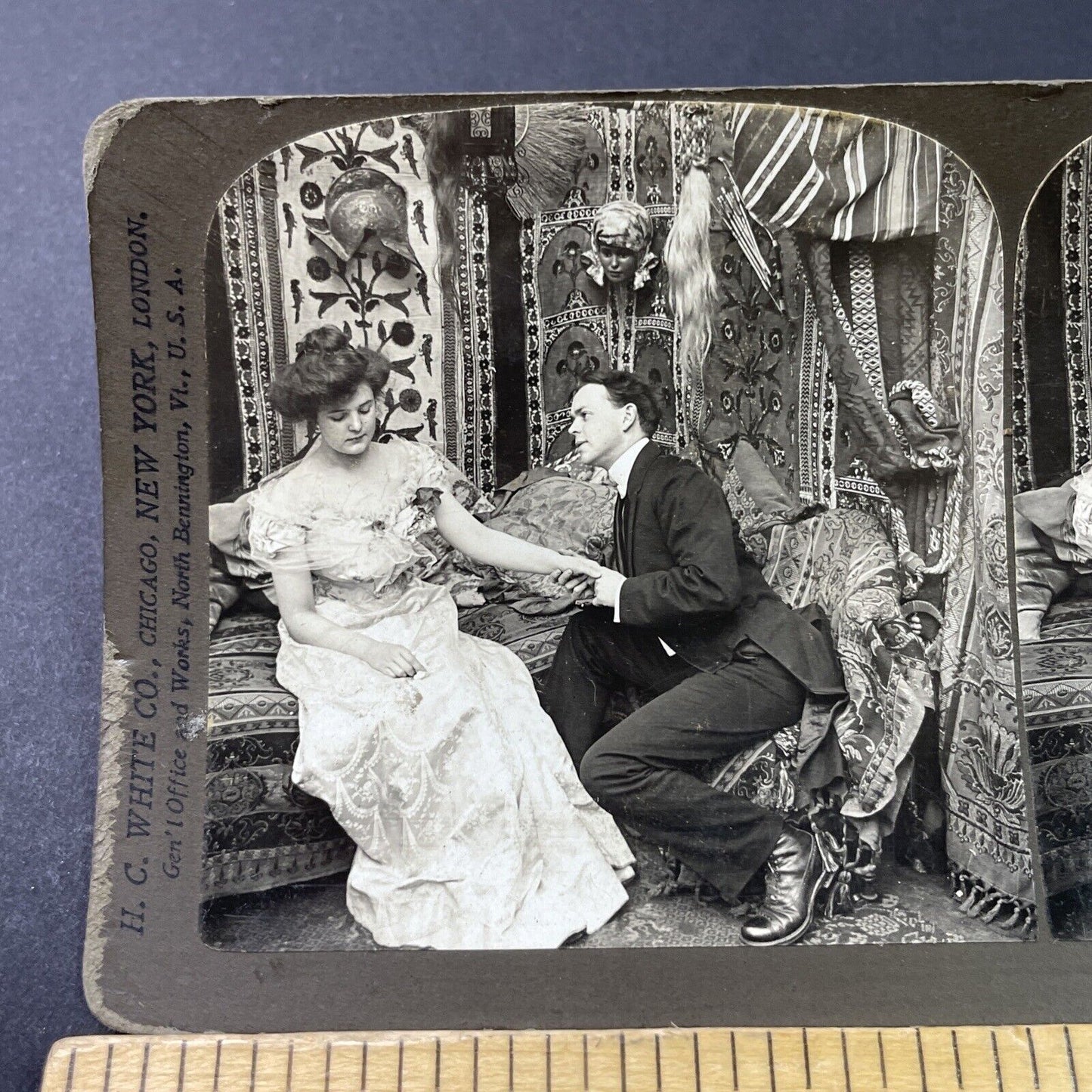Antique 1902 Man Proposes Marriage To Woman Stereoview Photo Card P2926