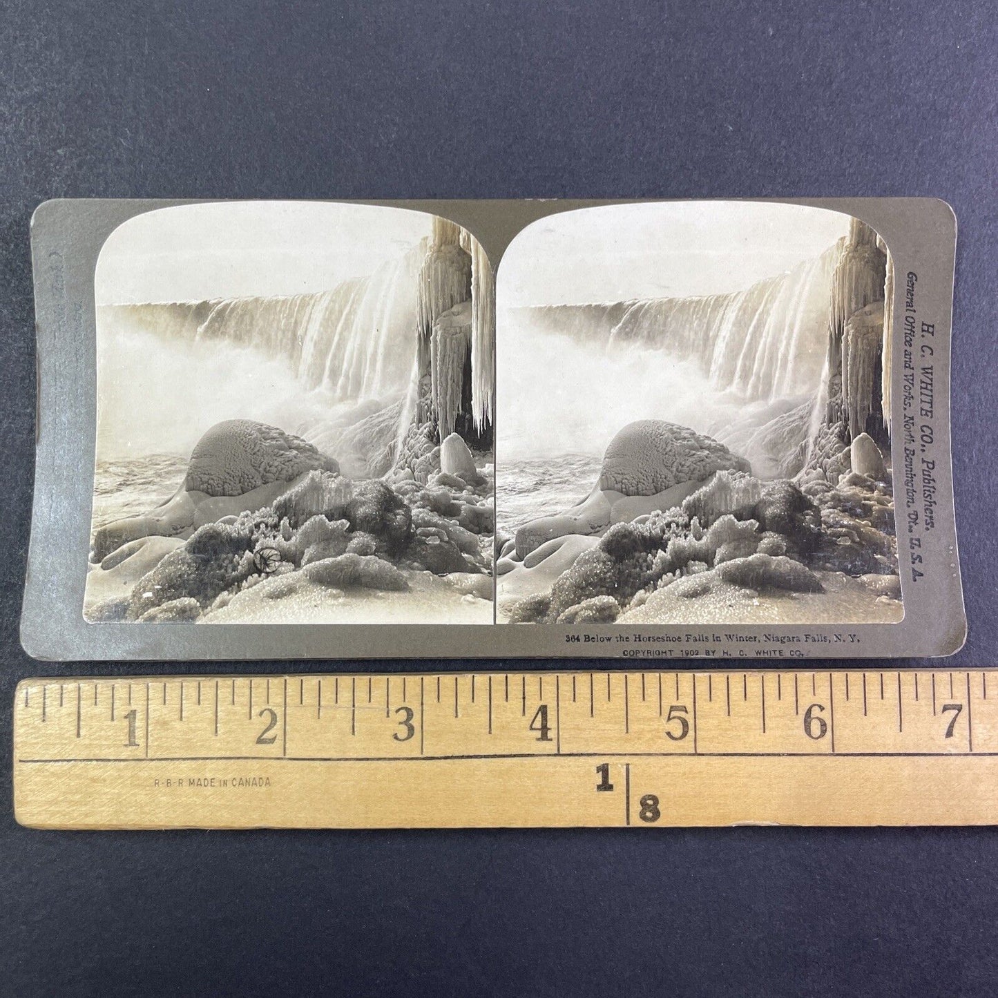 Frozen Rocks at the Bottom of Niagara Falls Stereoview Antique c1902 Y2150