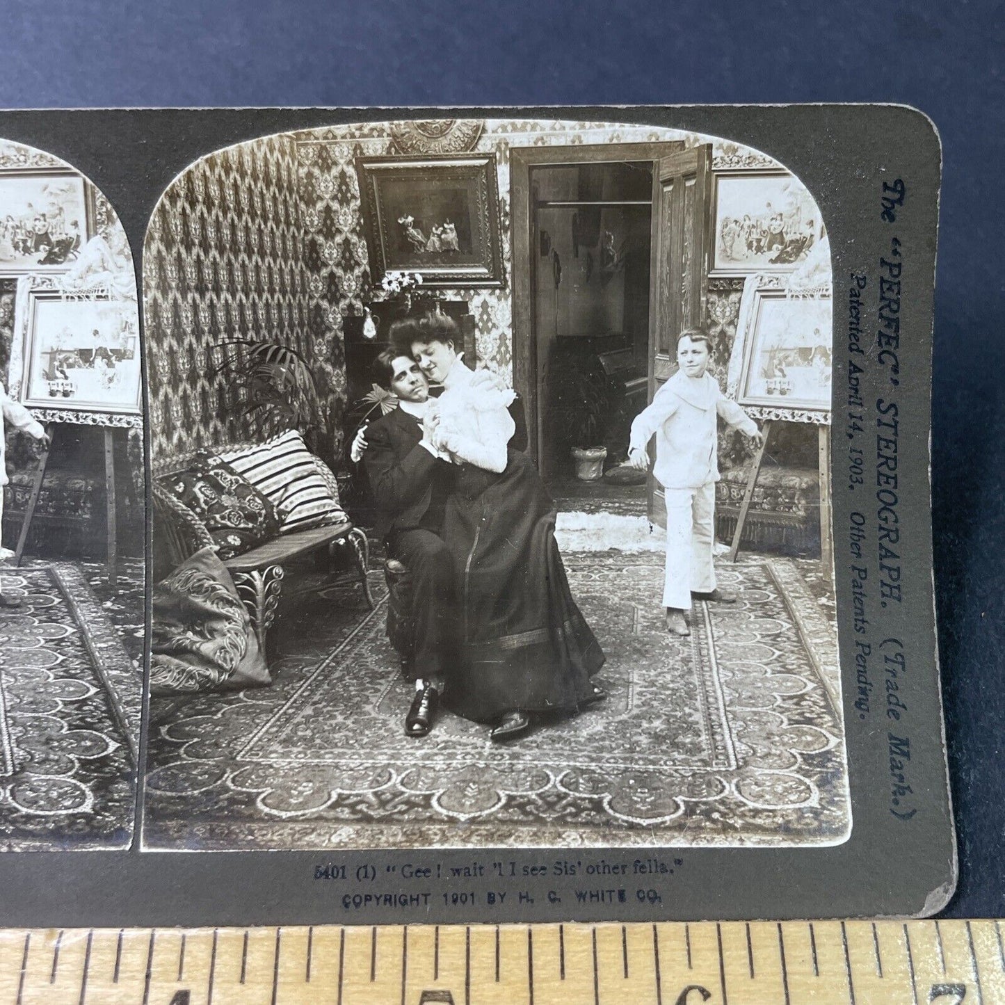 Antique 1901 Boy Spies On Cuddling Lovers Stereoview Photo Card P2991