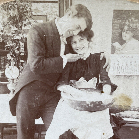 Antique 1903 Man Flirts With His New French Maid Stereoview Photo Card P2596