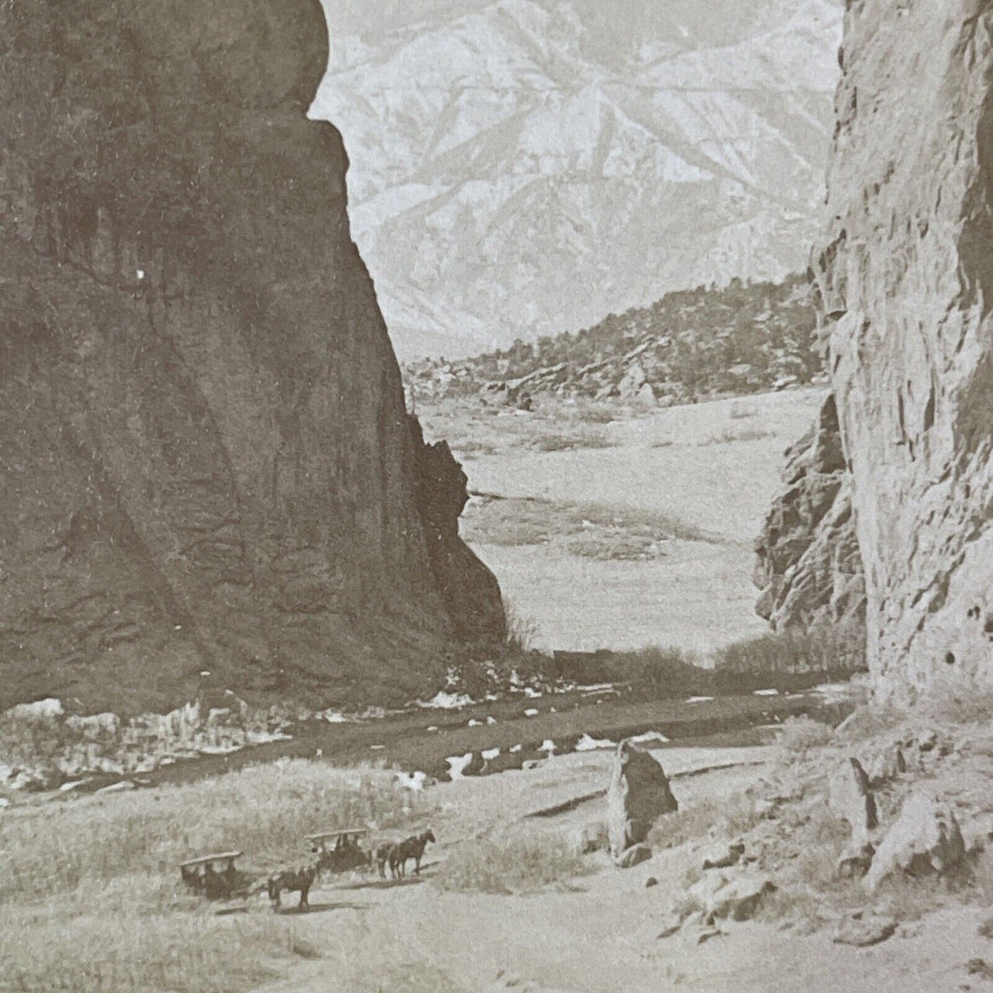 Garden Of The Gods Gateway Colorado Stereoview BW Kilburn Antique c1885 X3653