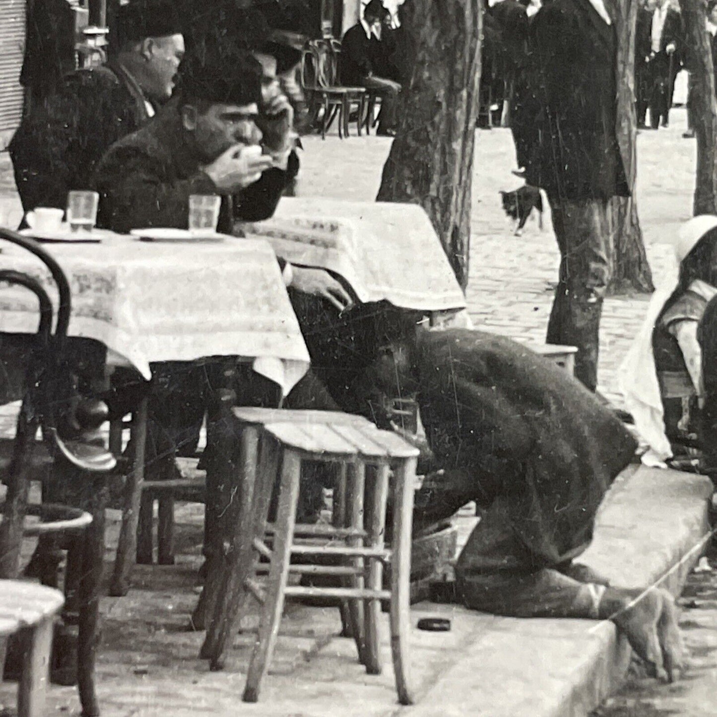 Antique 1920s Beggars Tying Shoes Sofia Bulgaria Stereoview Photo Card P3694