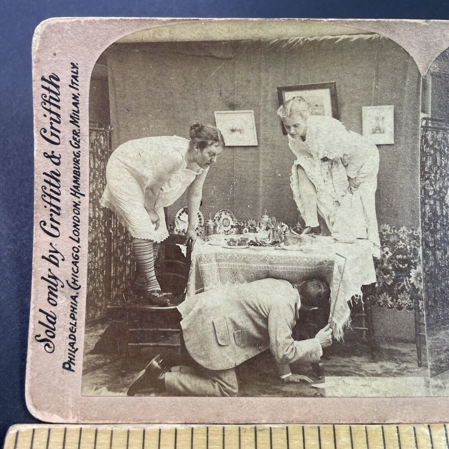 Antique 1890s Women Hide On Table From A Rat Stereoview Photo Card P3448
