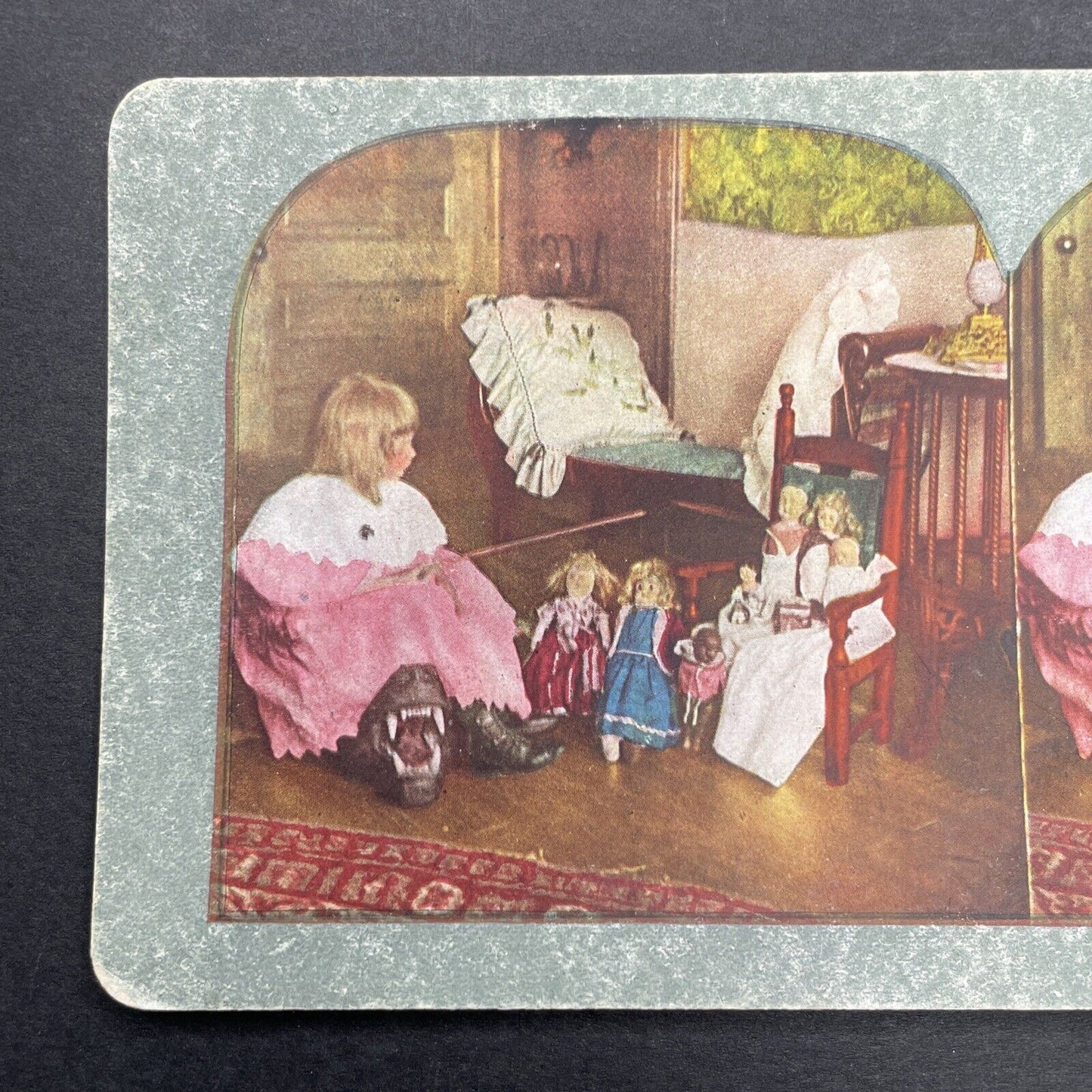 Antique 1898 Child Playing On A Bearskin Rug Stereoview Photo Card P580-003