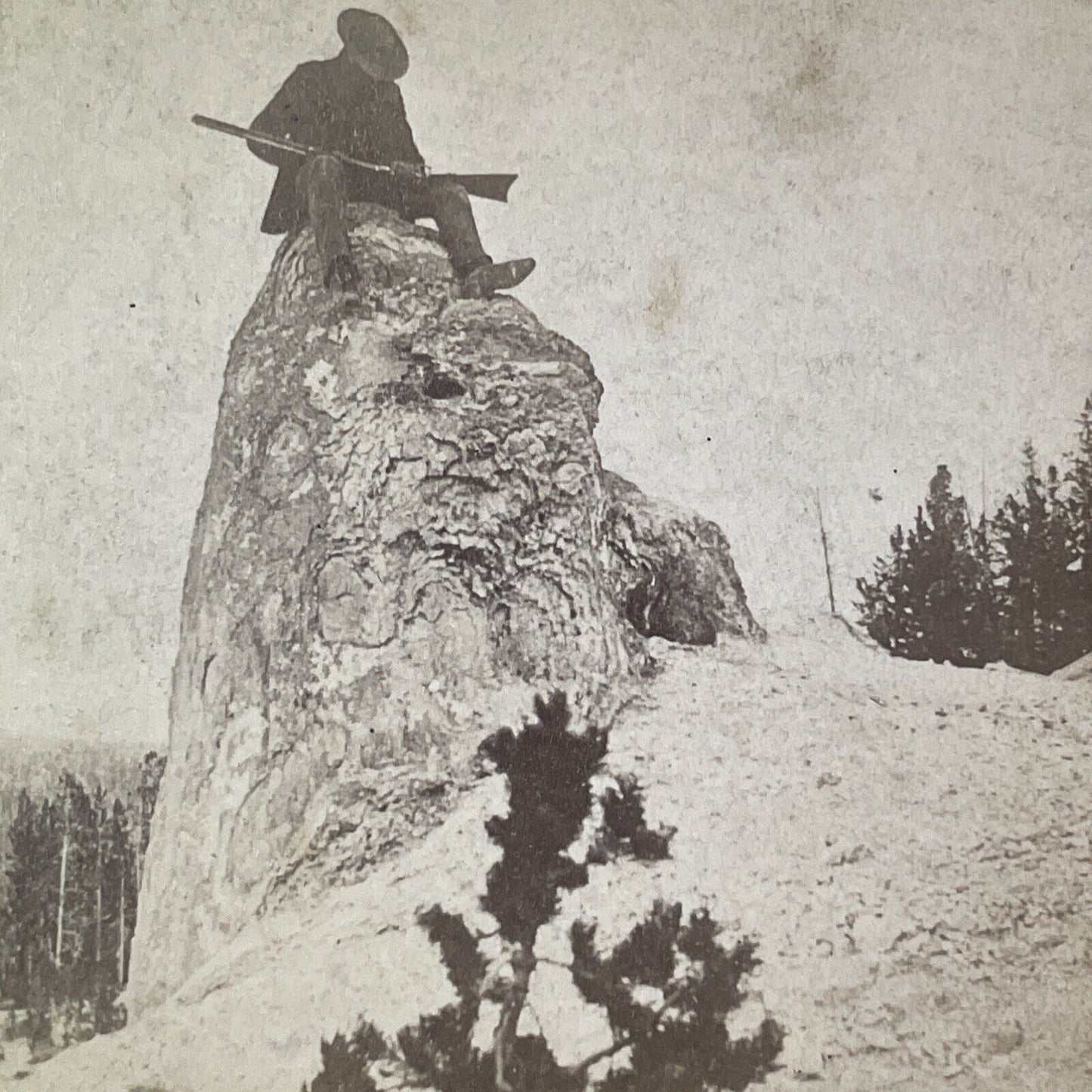 Wyoming Hunter In Yellowstone Stereoview Mount Schurz Antique c1875 X3631