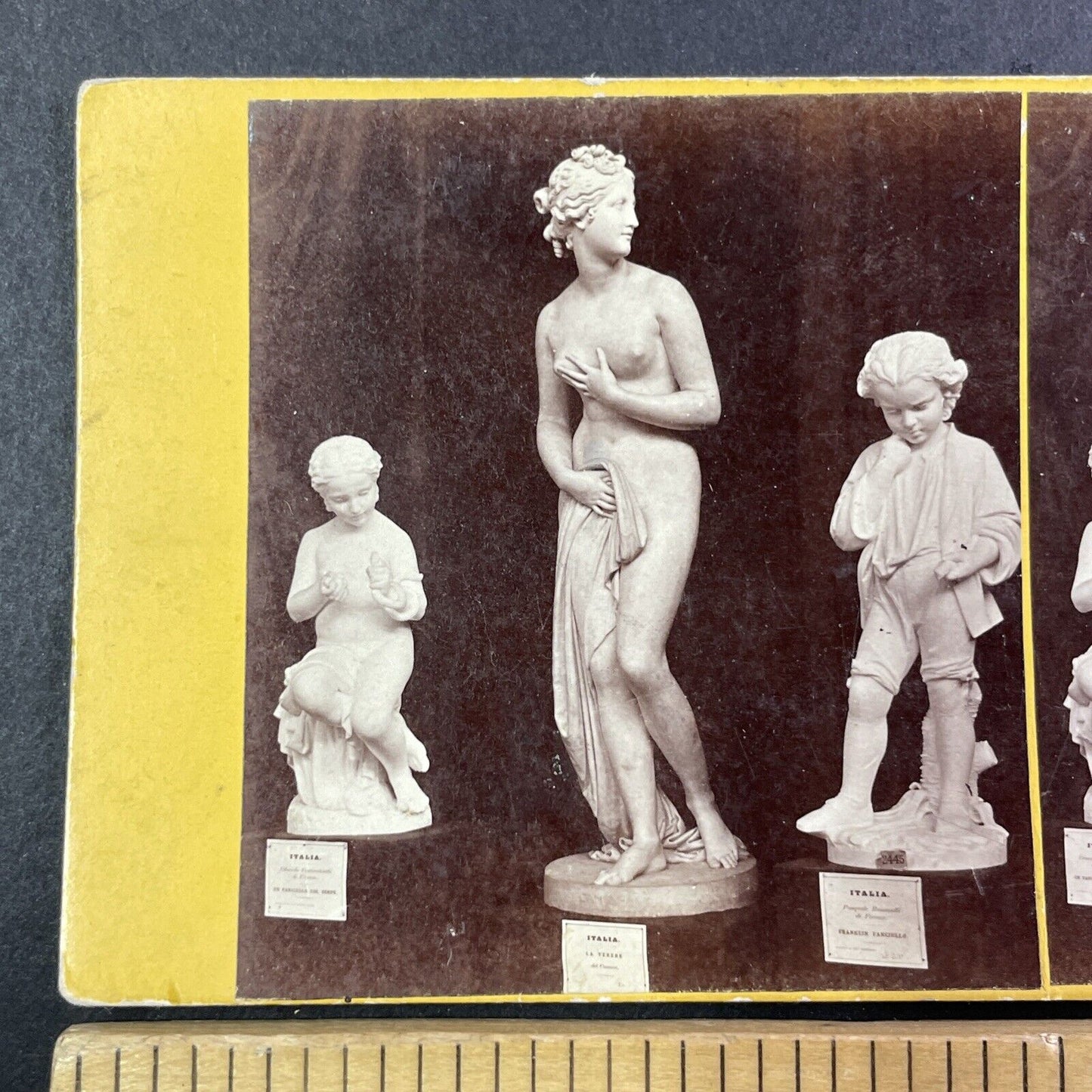 Marble Statues at the 1862 London Fair Stereoview Antique c1862 Y505