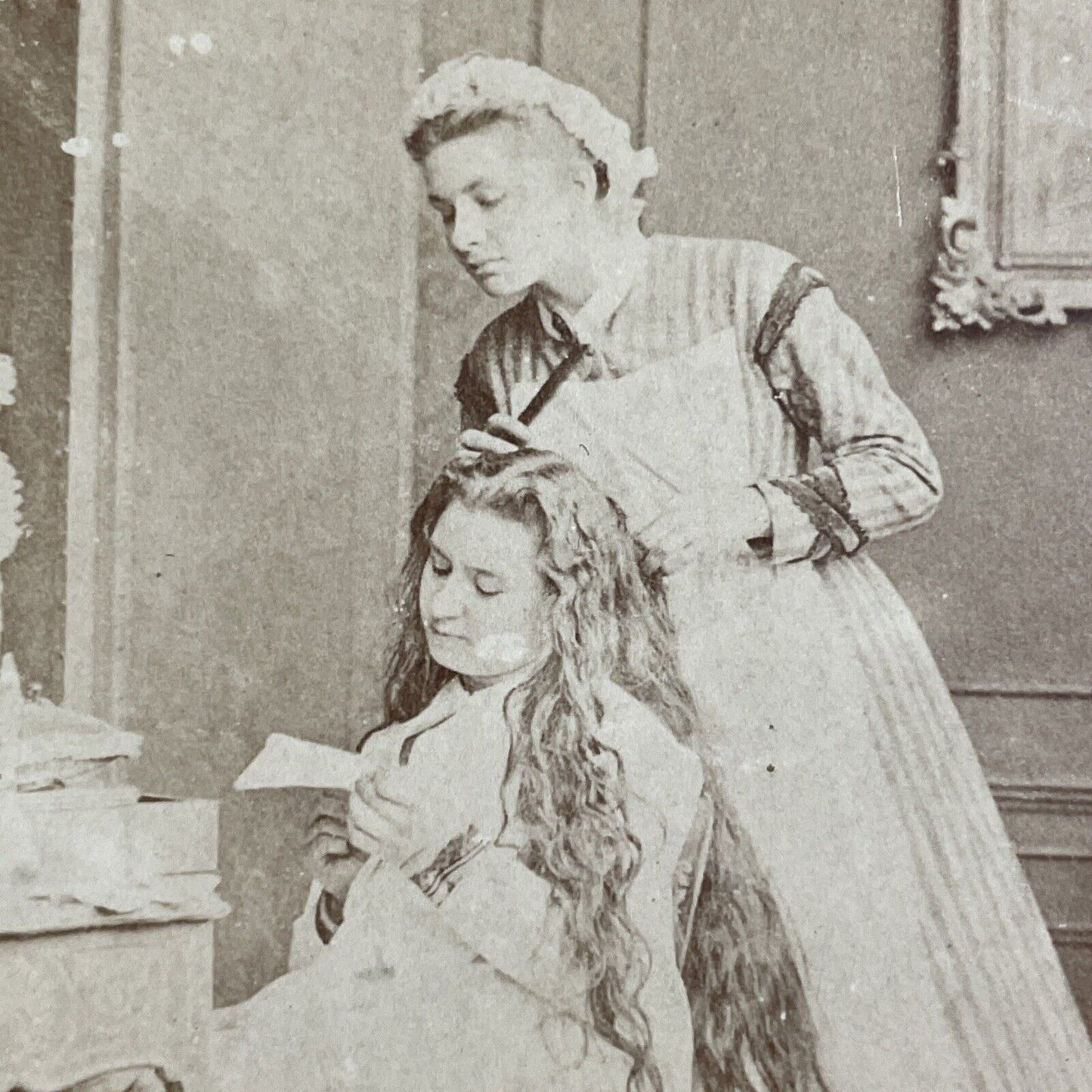 Antique 1870s Maid Servant Fixes Girls Hair Stereoview Photo Card P4815