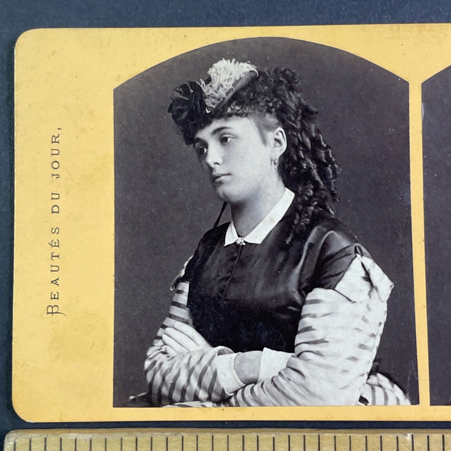 Beautiful French Woman Traditional Clothing Stereoview Antique c1870 X3214