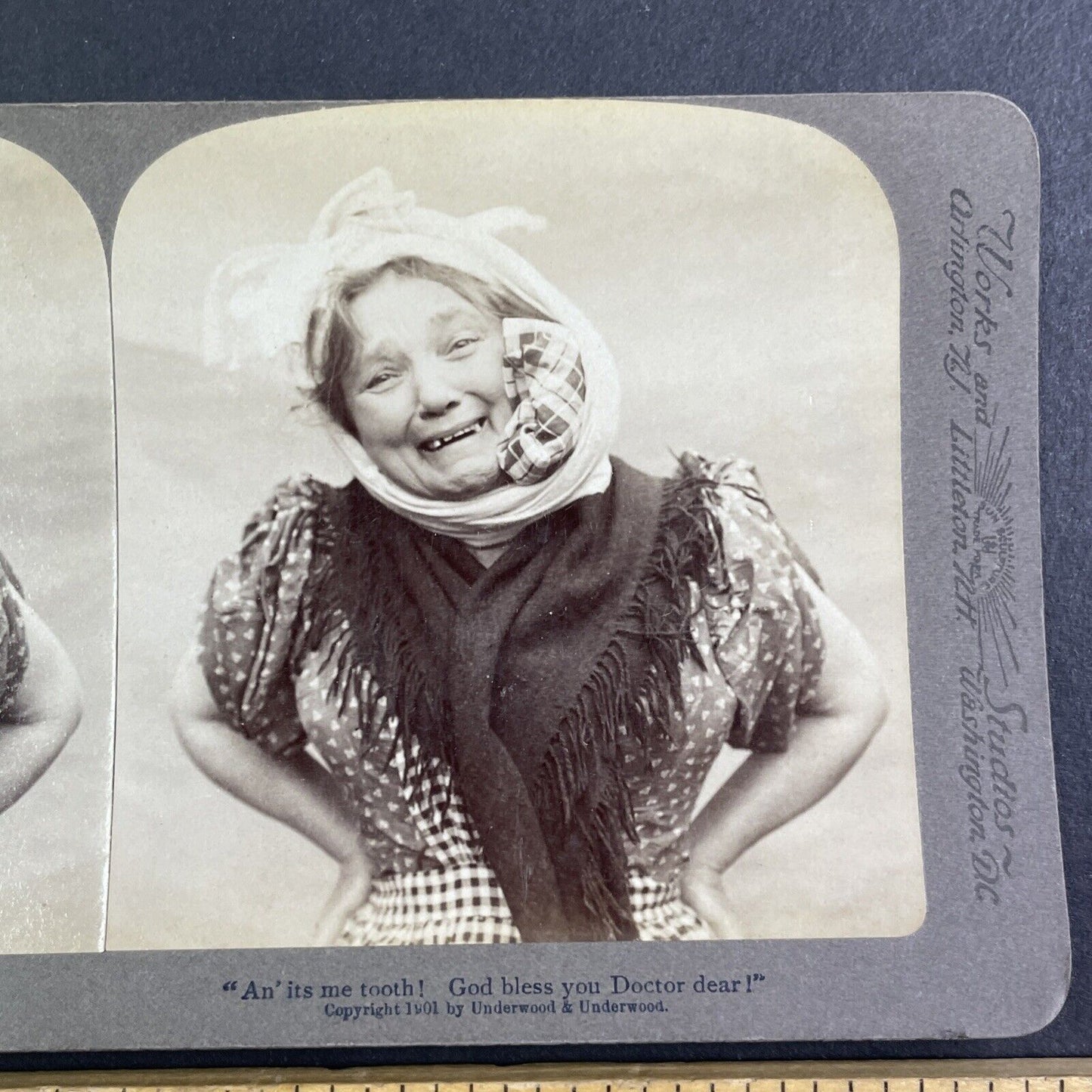 Woman with a Toothache sees a Dentist Stereoview Antique c1901 Y1234