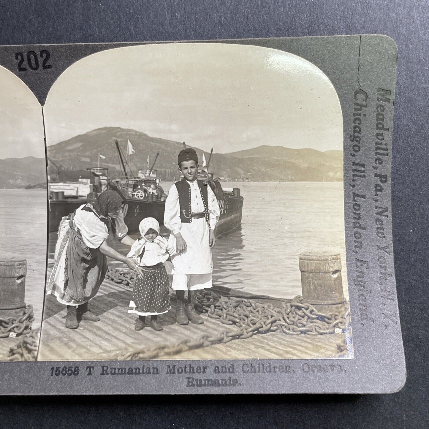 Antique 1918 Romanian Family Orsova Romania Stereoview Photo Card P1631