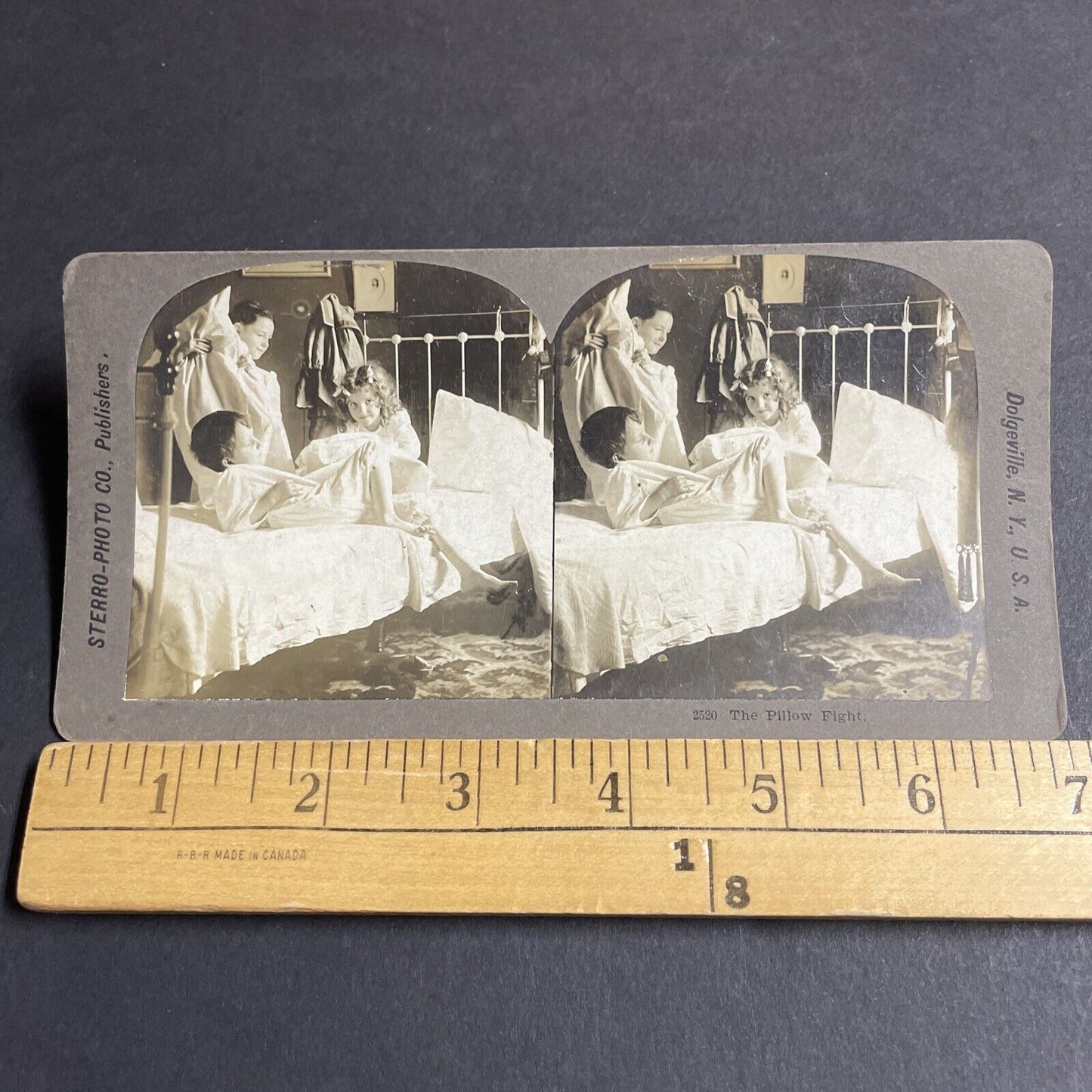 Antique 1901 Children Have A Pillow Fight In Bed Stereoview Photo Card P4724