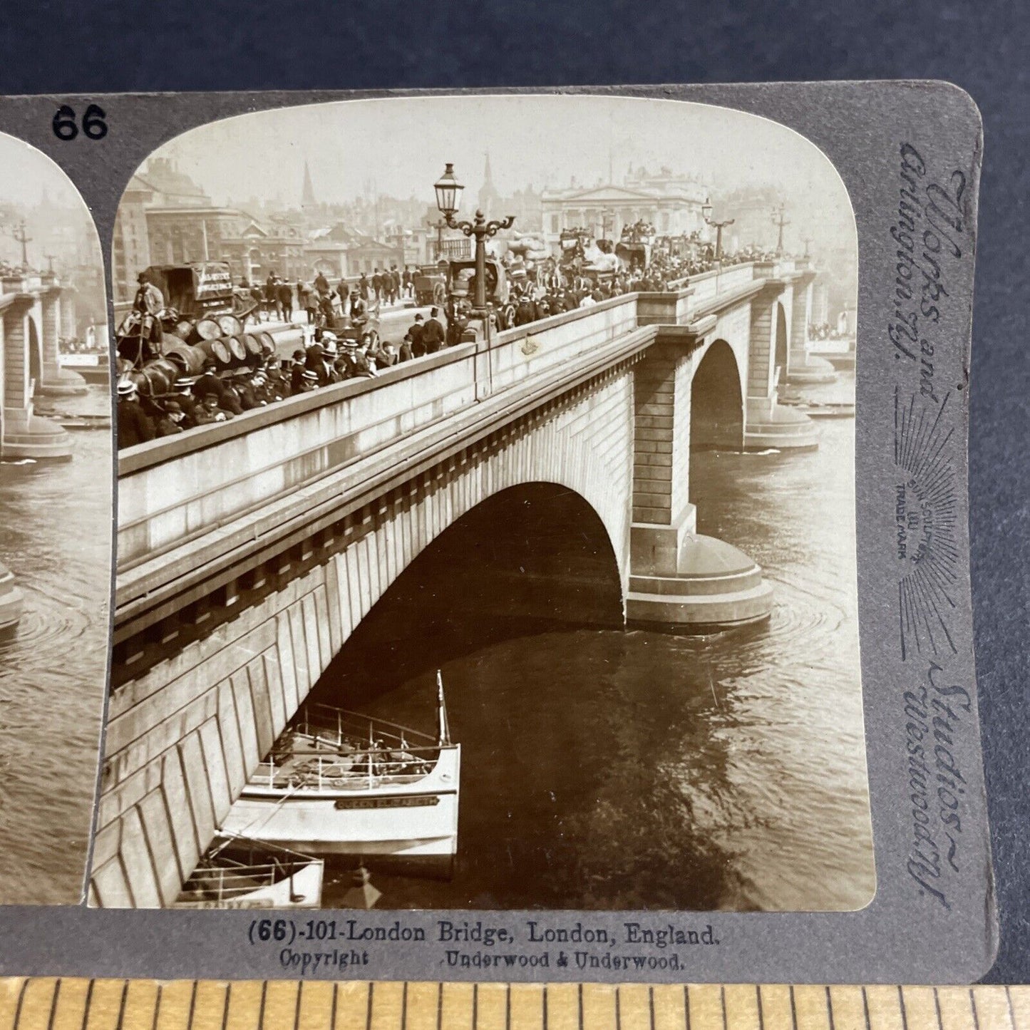 Antique 1906 People Walking Across London Bridge UK Stereoview Photo Card P4390