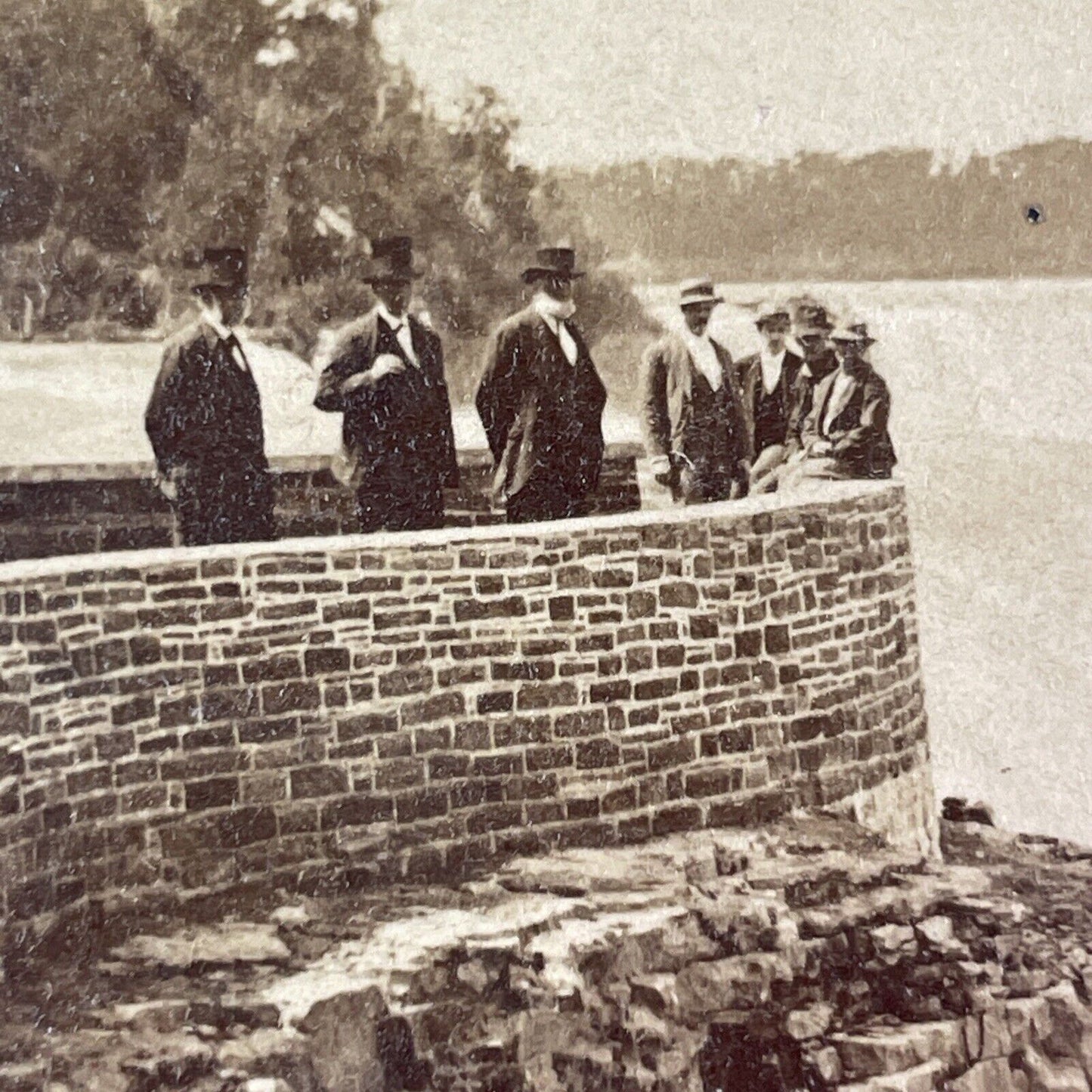 Wealthy People at Niagara Falls Stereoview George Curtis Antique c1870 Y2448