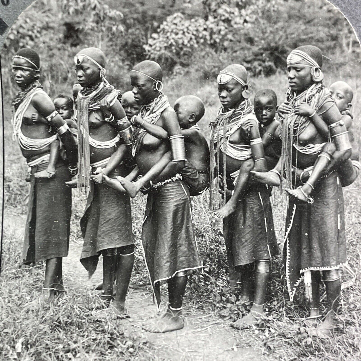 Women in Tanzania Carry Their Children Stereoview Antique c1910s Y1254