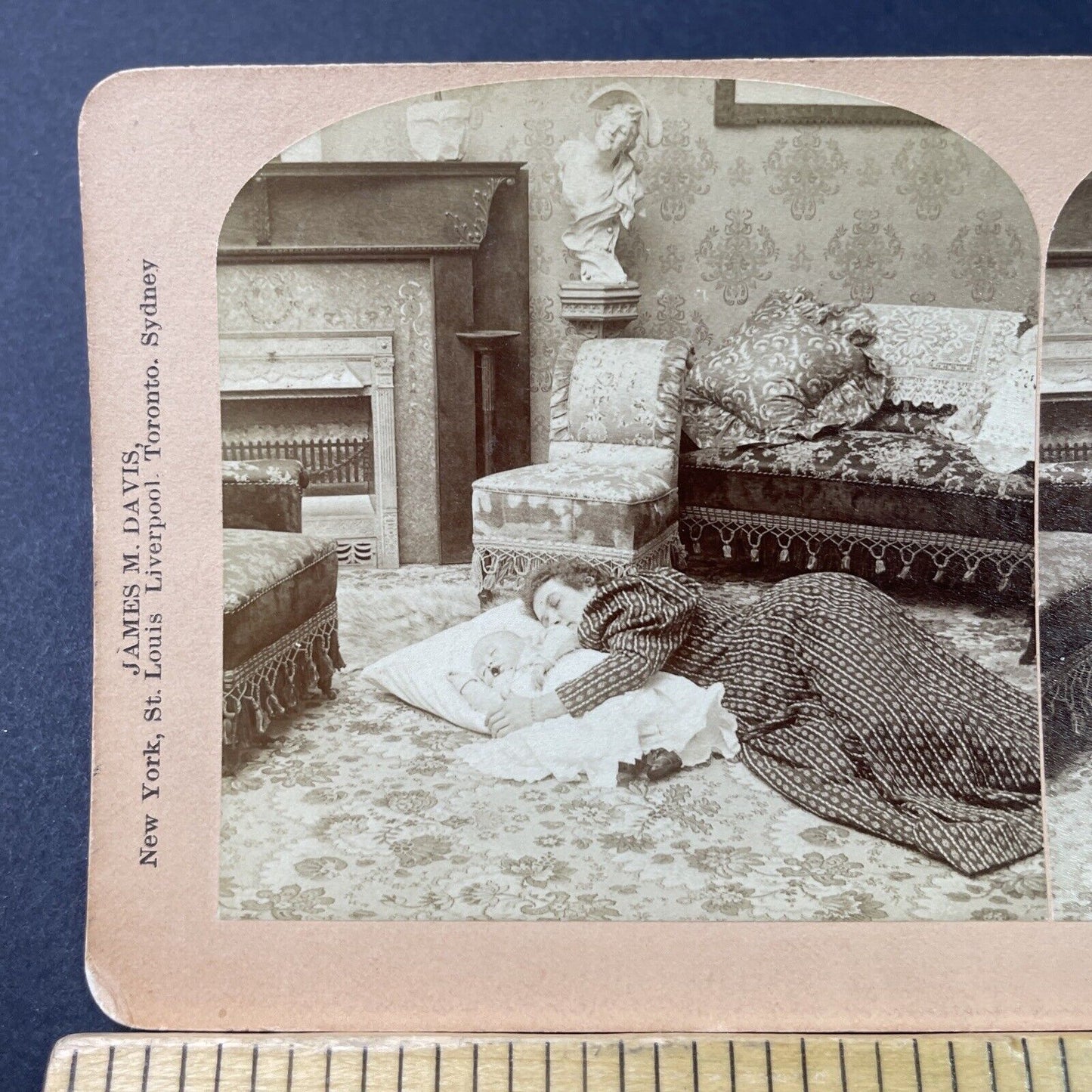 Antique 1899 Mother & Newborn Baby Sleep On Floor Stereoview Photo Card P3011