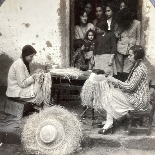 Antique 1920s Girls Making Straw Hats In Panama Stereoview Photo Card P5213