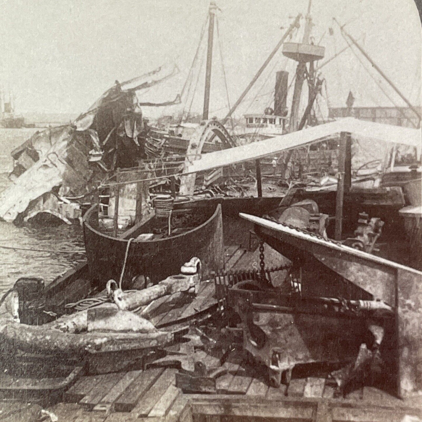 The Sinking Of USS Maine Navy Ship Stereoview Havana Cuba Antique c1898 X1900