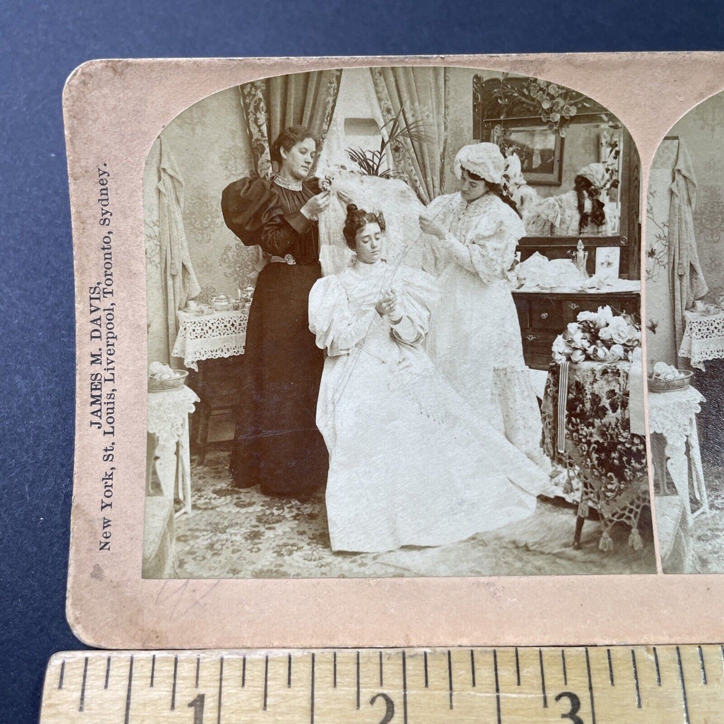 Antique 1897 Maid Servants Prepare Bride For Wedding Stereoview Photo Card P2865