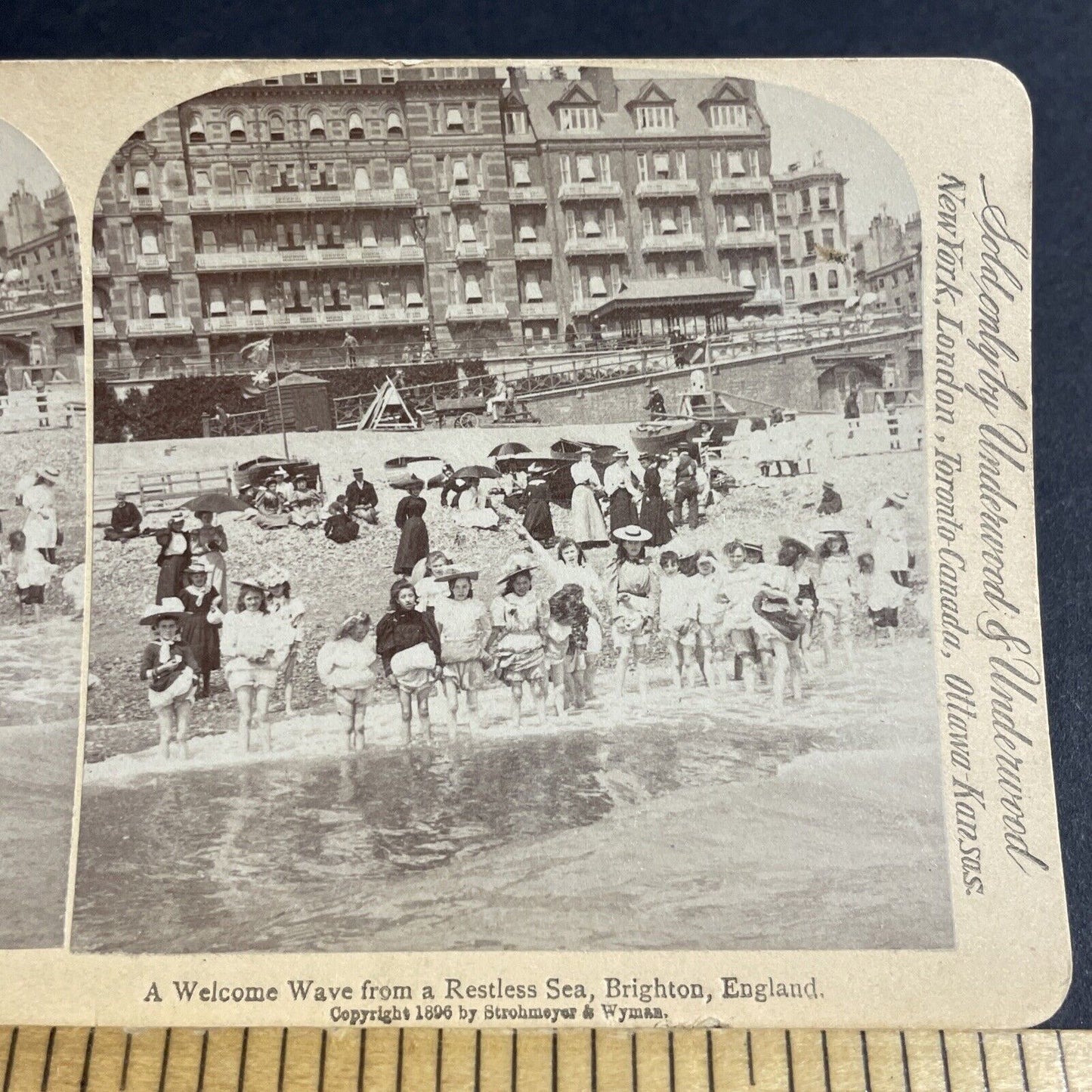 Antique 1896 People On Victorian Swimming Beach UK Stereoview Photo Card P4593