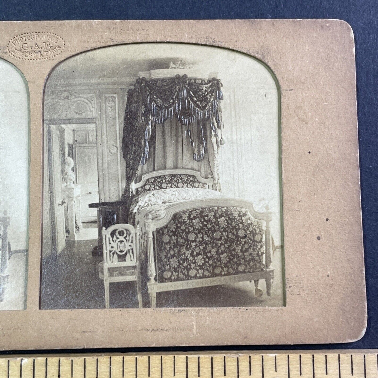 Marie Antoinette Bed Stereoview Florent Grau French Tissue Antique c1860 XT2126