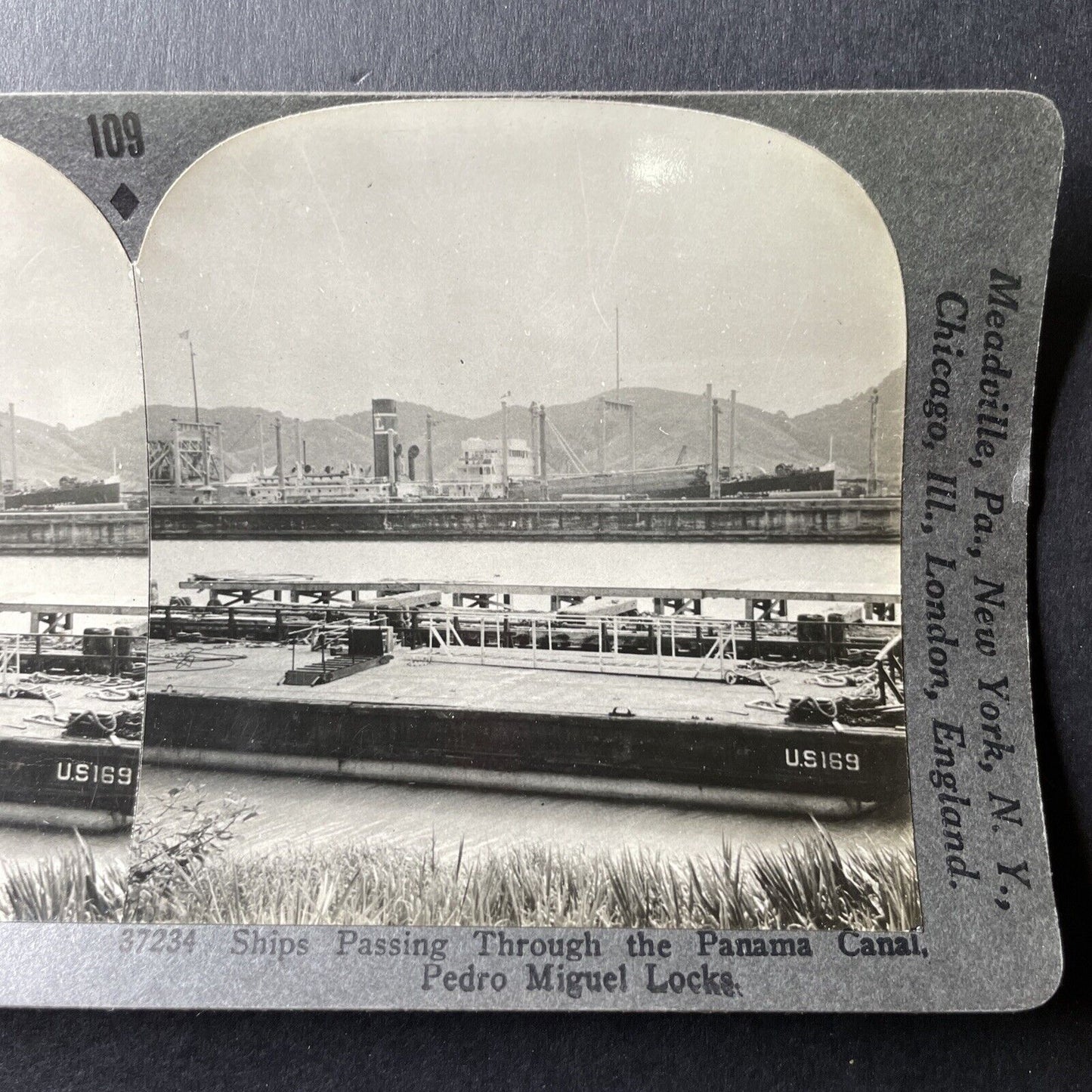 Antique 1940 Ships In The Panama Canal Stereoview Photo Card P1003