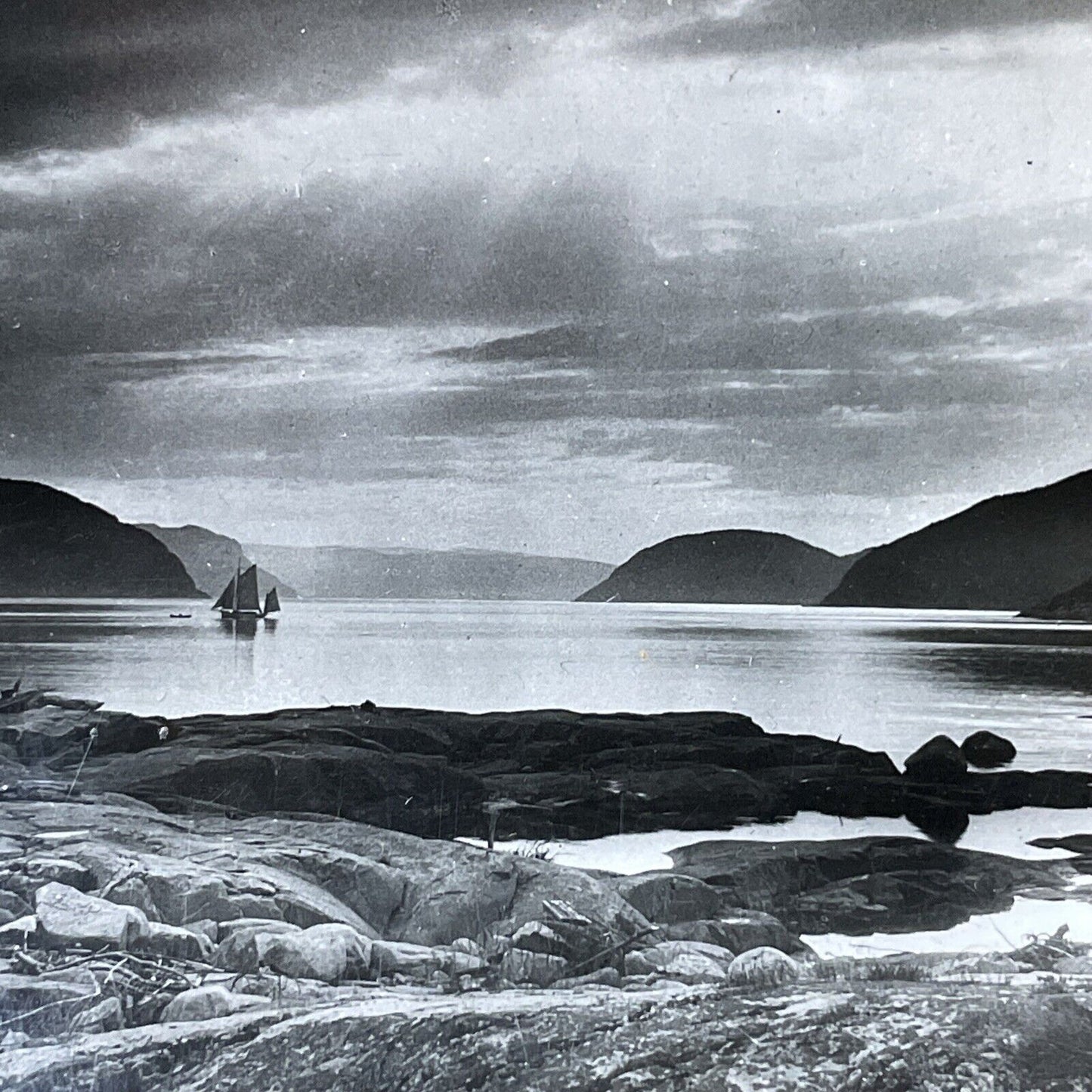 Antique 1910s Saguenay–St. Lawrence Marine Park QUE Stereoview Photo Card V2621